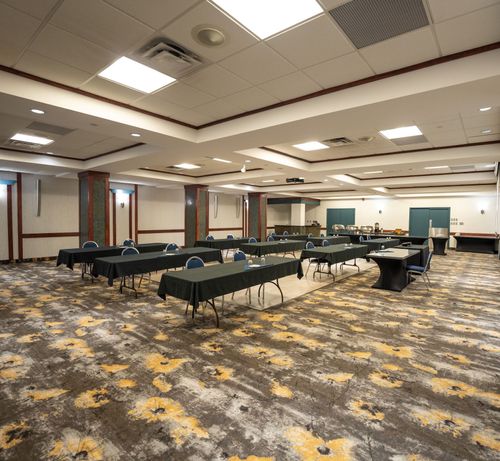 Oak Room Meeting Space.