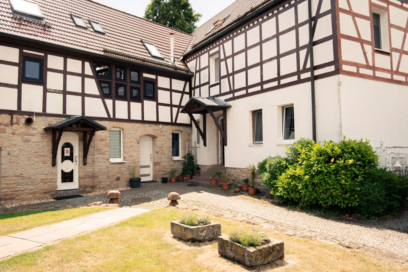 H.A.U.S.27 GmbH Einrichtung – Außenbereich Spielplatz