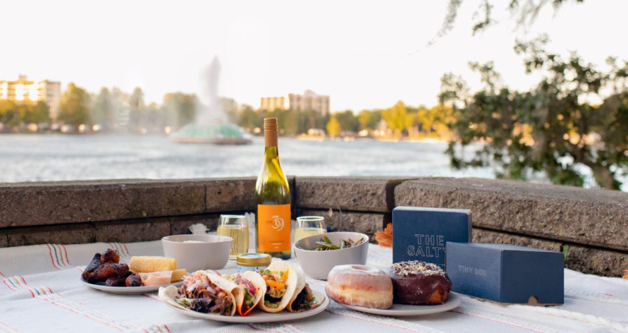 Feed Your Love With Pig Floyd’s Monthly Date Night Kit