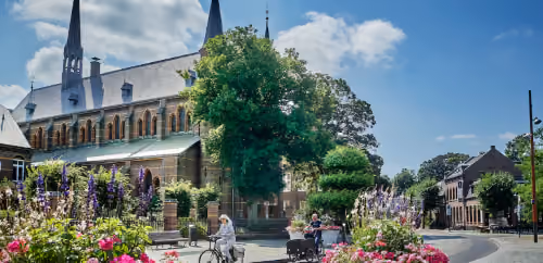 Kruisherenkapel en Klooster in Uden succesvol verkocht en overgedragen aan nieuwe eigenaren