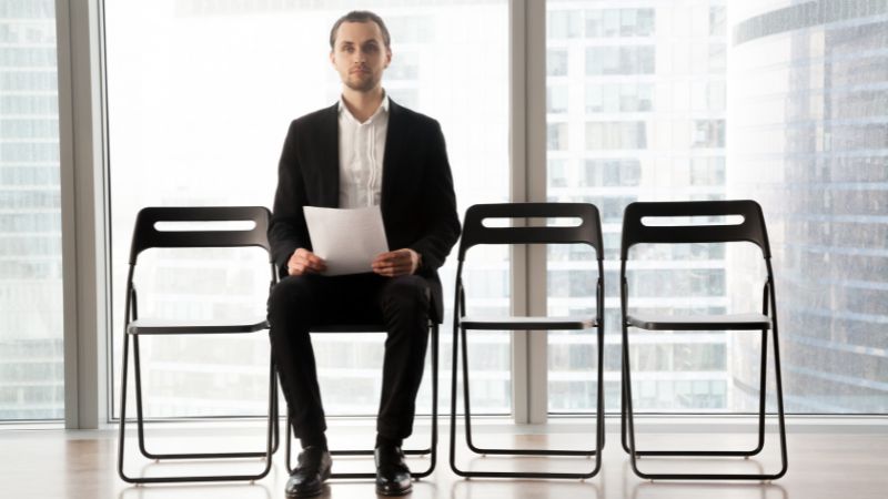 Turnover en Call Center : une étude dévoile 4 leviers pour réduire l'intention de départ des agents (hors salaire)