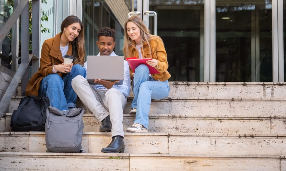 How MBA Alumni from Top Business Schools Start Angel Investing