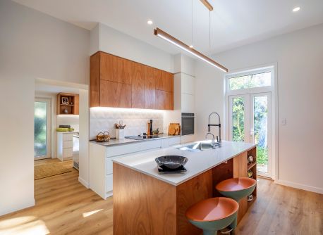 Bringing New Life to a 100-Year-Old Manor House in Te Atatū Peninsula