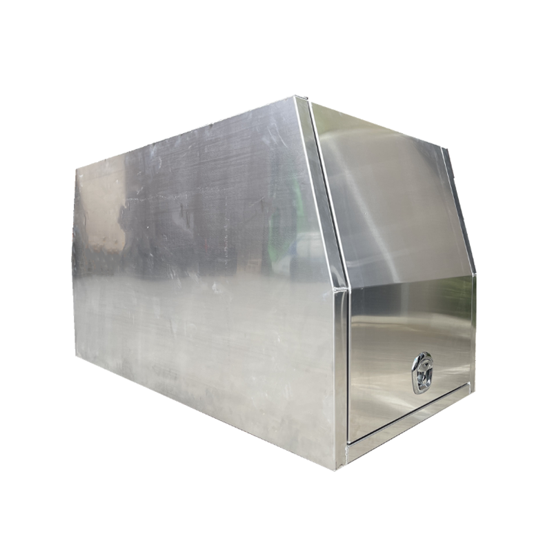 Gullwing Ute Canopy 1000mm(L) x 1770mm(D) x 85mm(H) Silver