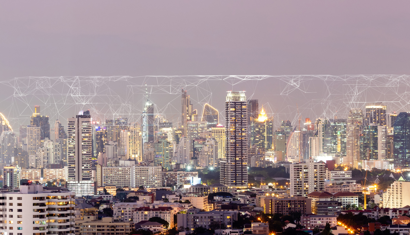Advanced communication and global internet network connection in smart city