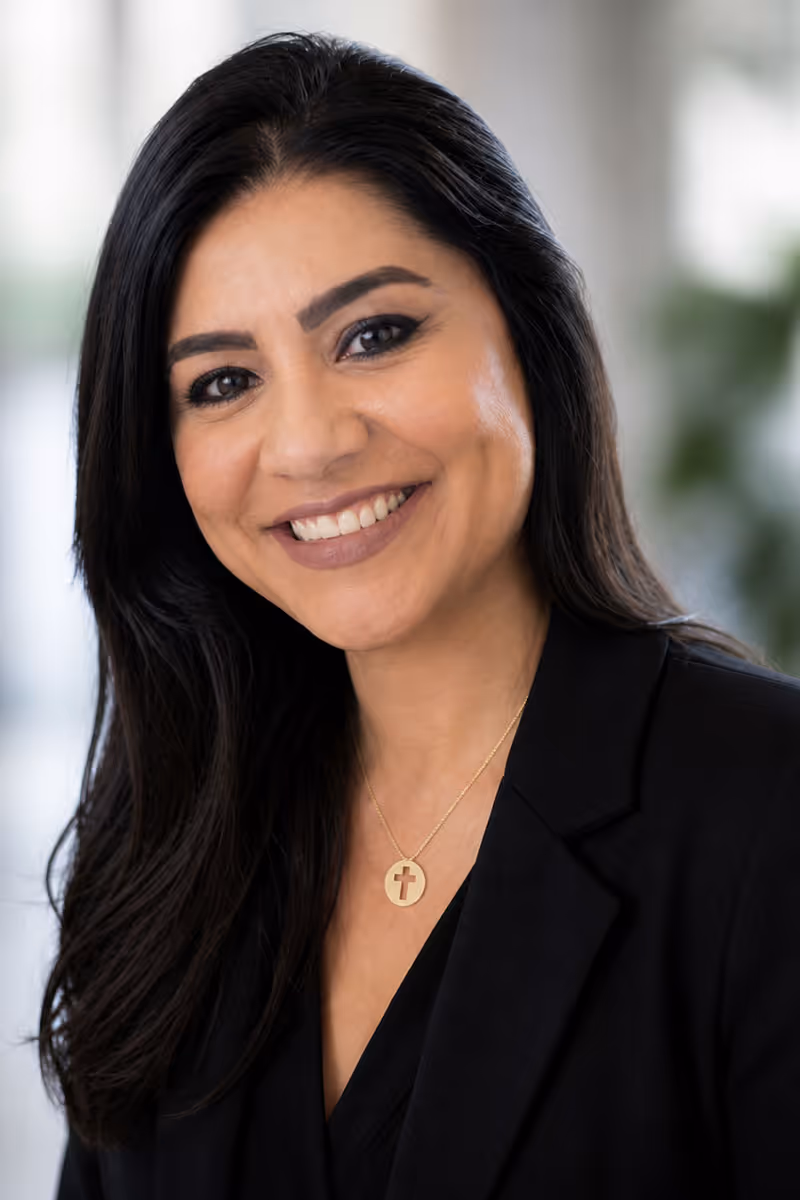 toni soto headshot