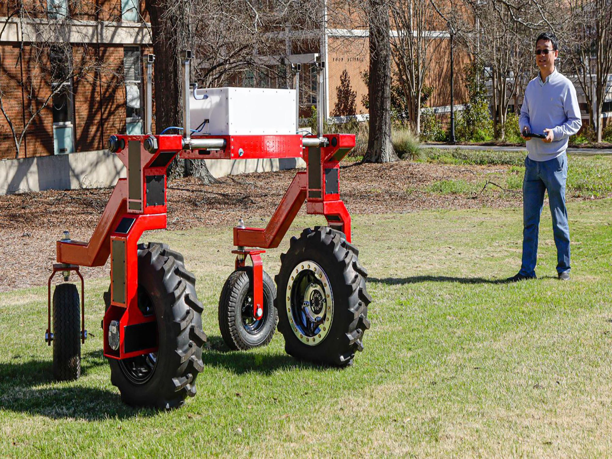 Data science, technology and AI coalesce in the field of plant robotics