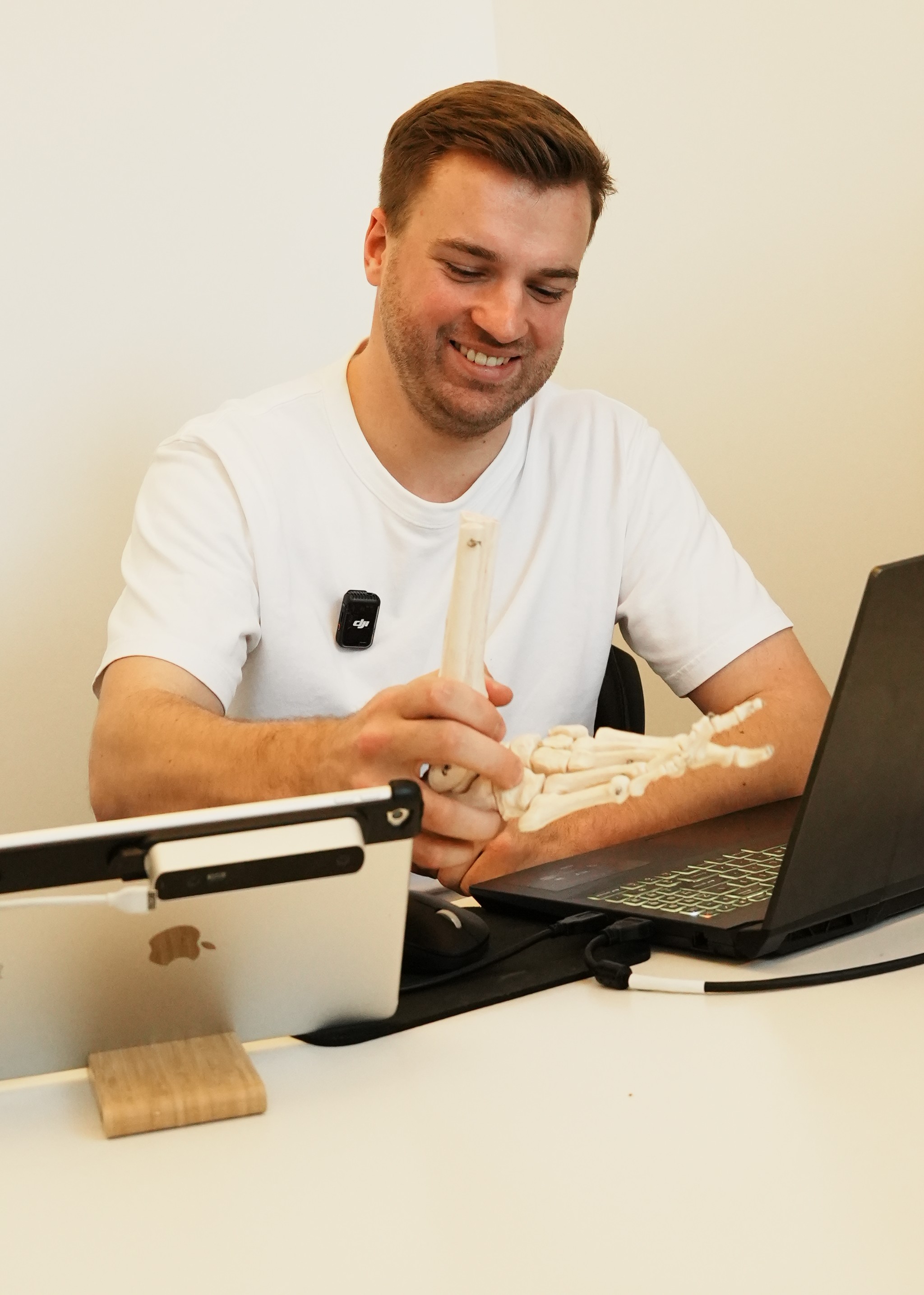 Podoloog Koen Eelen. 
Weelde, Brecht