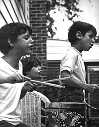 Paying Beatles circa 1969