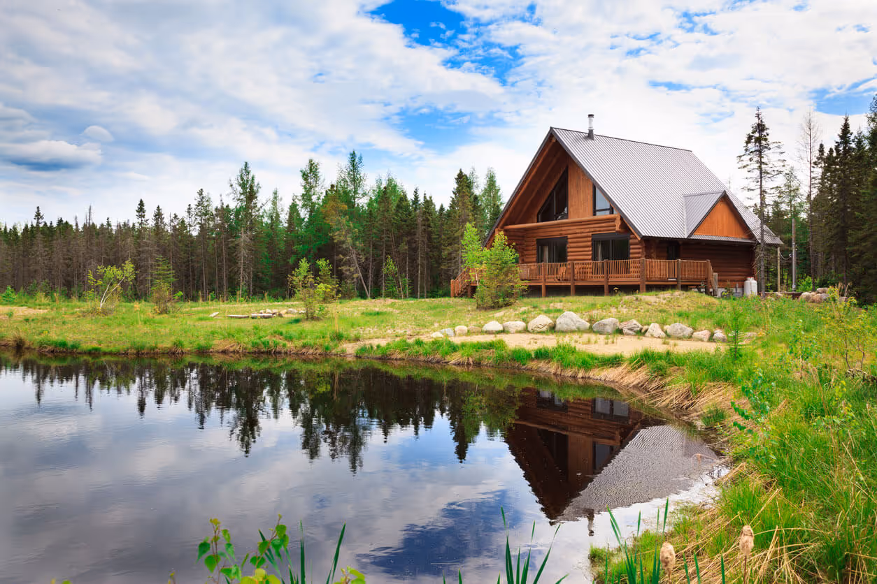 NH Airbnb Insurance concept - Wooden Cottage, Log Home, Log Cabin