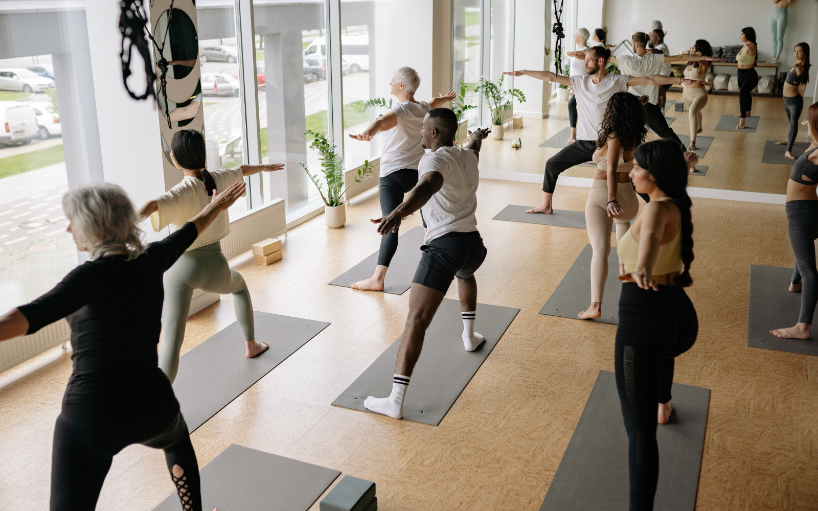A beginner’s guide to building a yoga studio loyalty program in Australia. Discover the best loyalty apps, reward ideas, and proven strategies to boost retention, repeat visits and revenue.