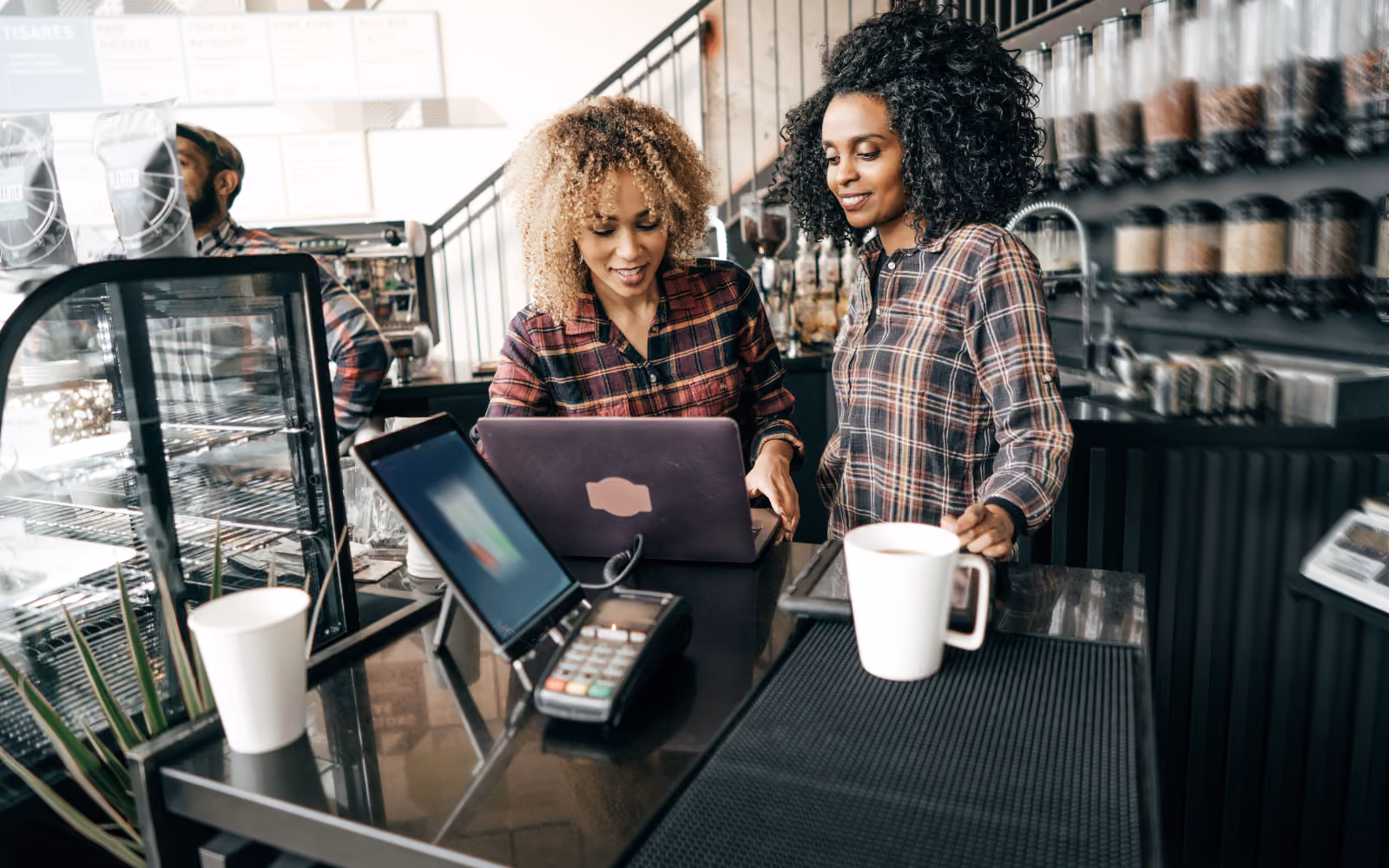How to Build a Successful Cafe with Clever Cafe Company: Open Smart and Keep Customers Coming Back
