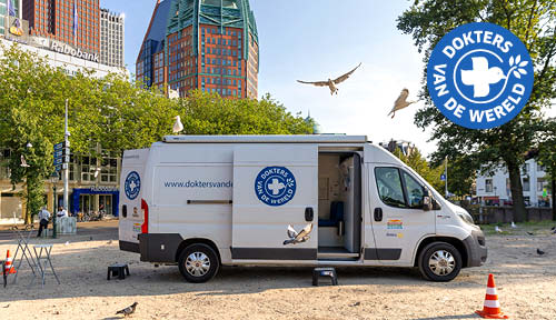 Care to Translate expands partnership with Doctors of the World: now supporting the Netherlands branch