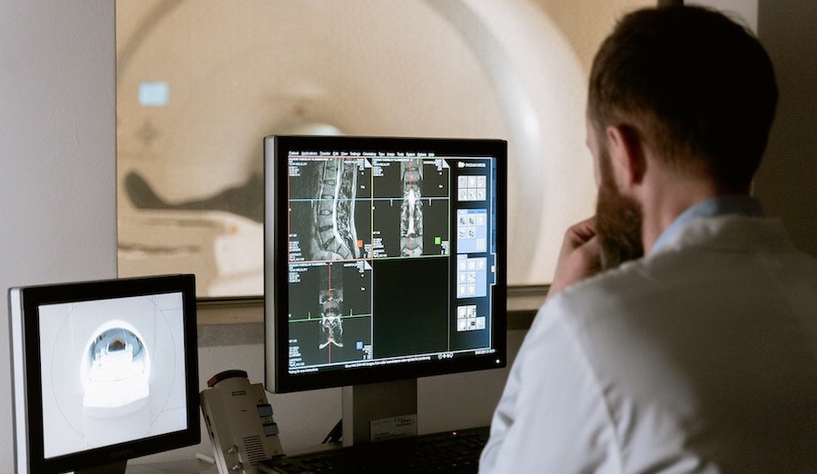 Overcoming communication barriers in radiology - a South African view