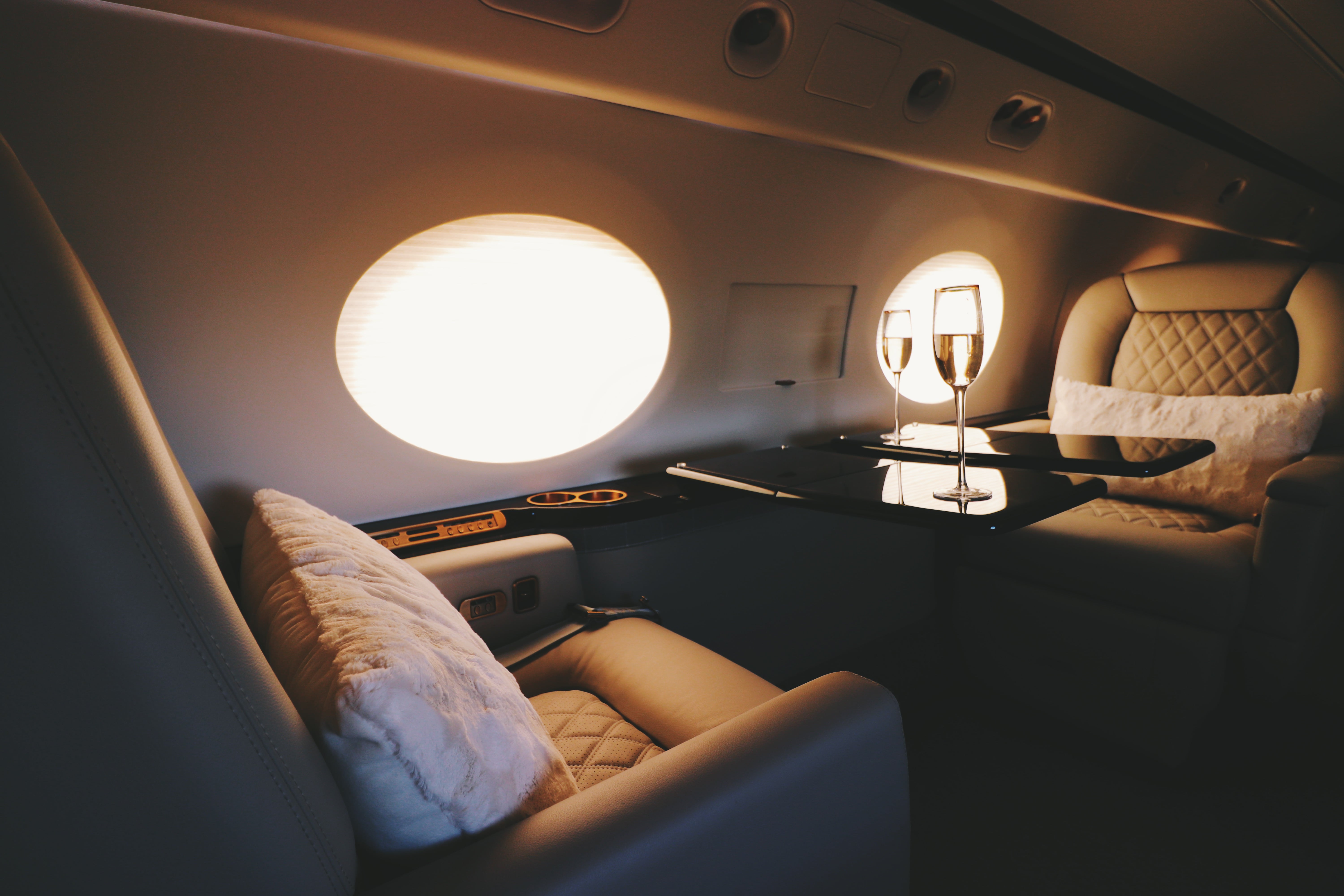 Refurbished Gulfstream G550 cabin interior finished by Avtec