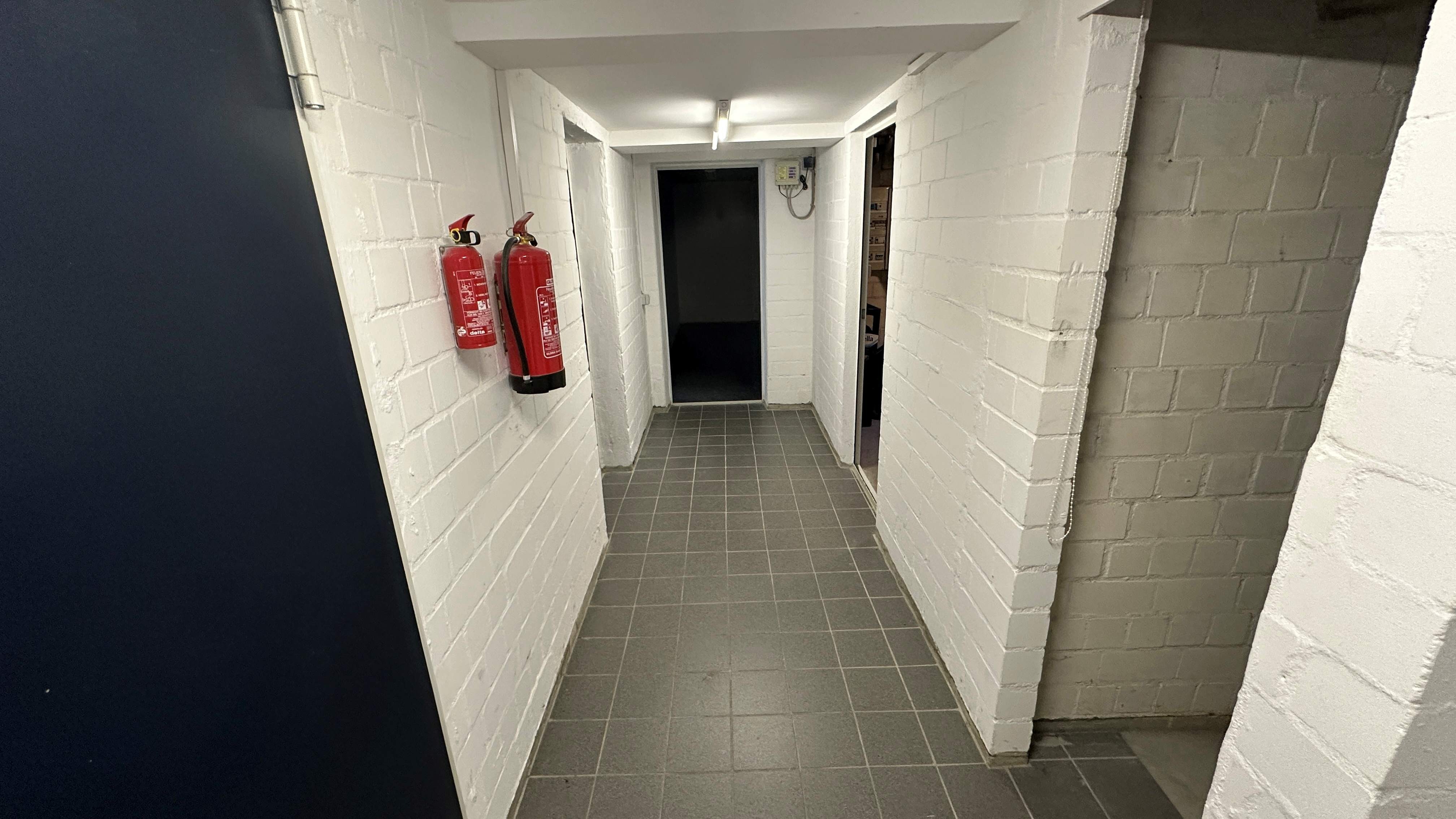 Flur im Keller