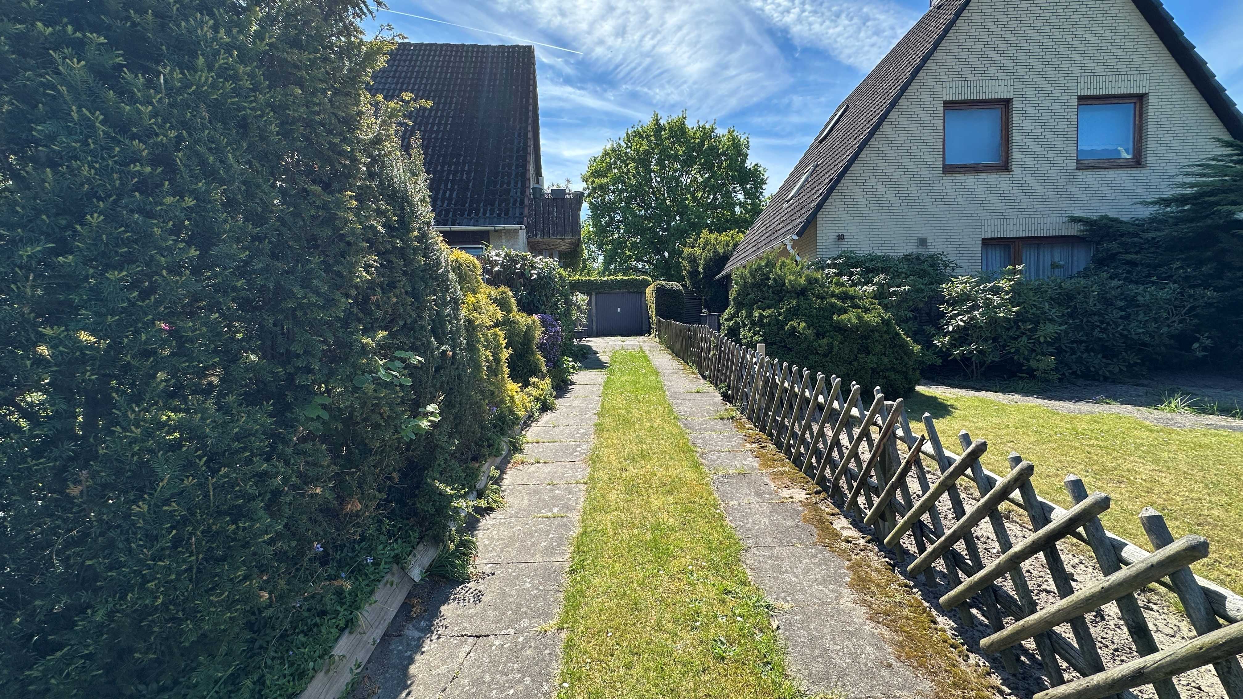 Zuwegung Garage