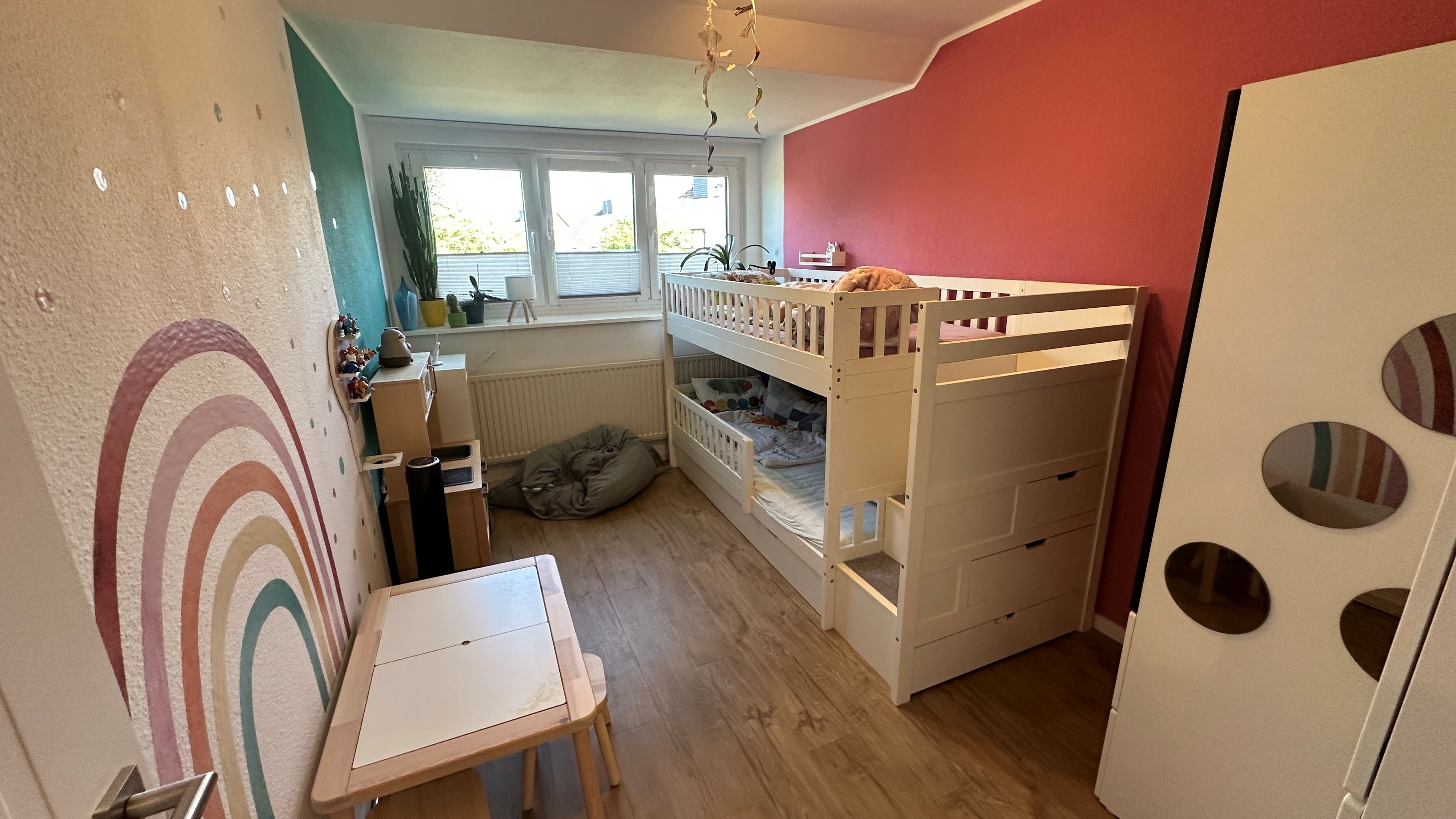 Kinderzimmer 2 OG
