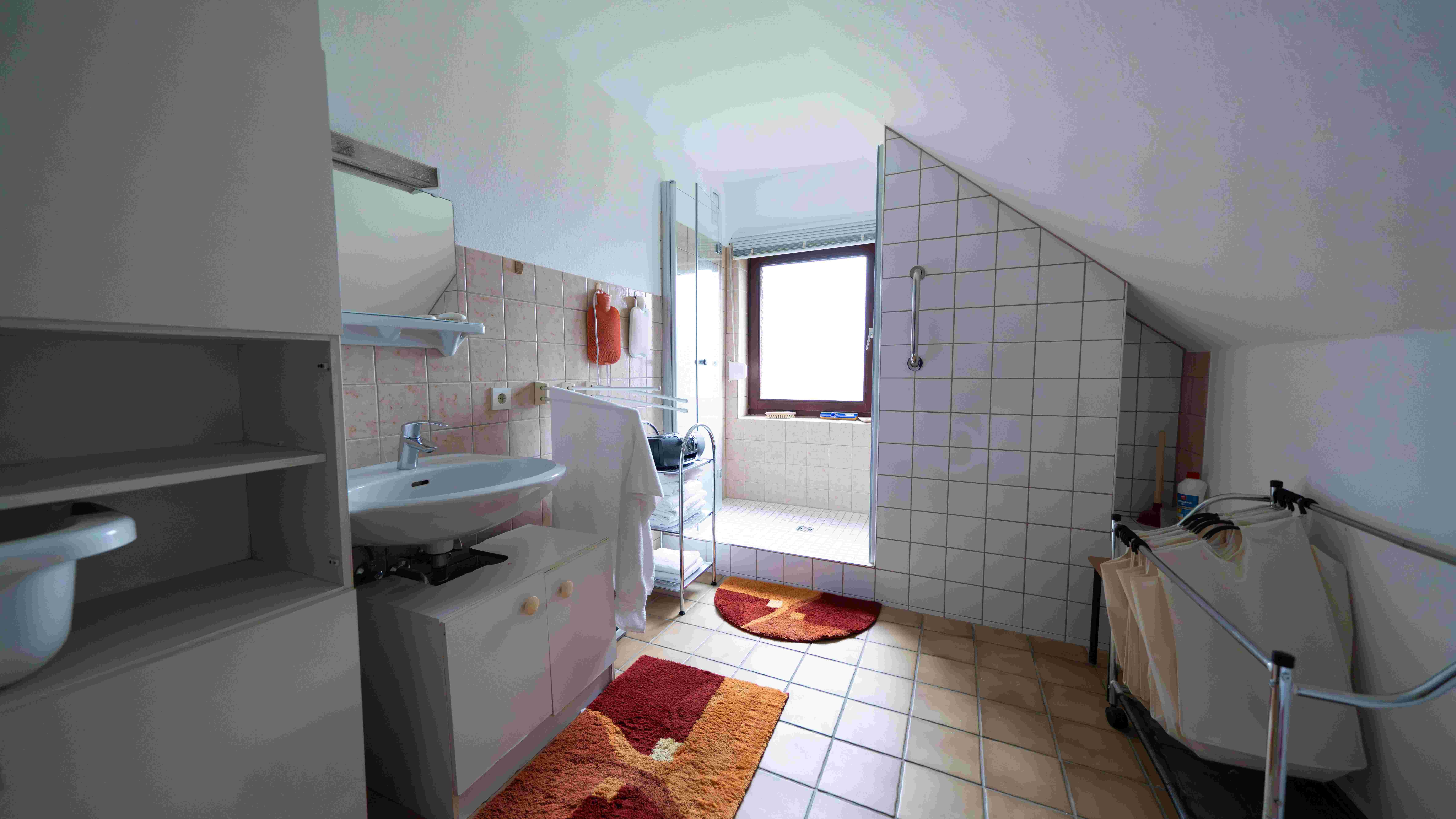 Badezimmer Dachgeschoss
