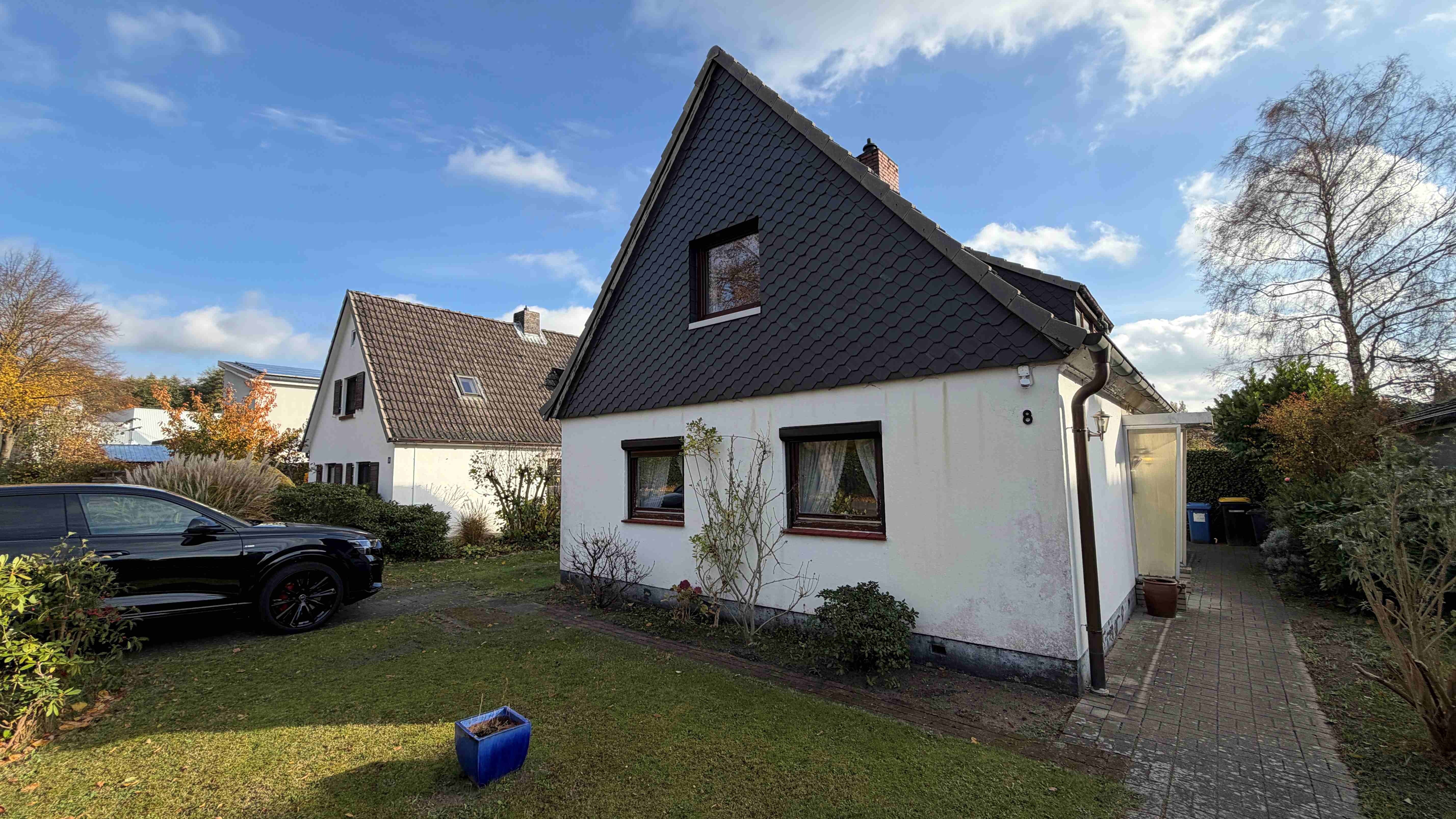 Charmantes Einfamilienhaus mit großem Grundstück und Modernisierungspotenzial in Uetersen