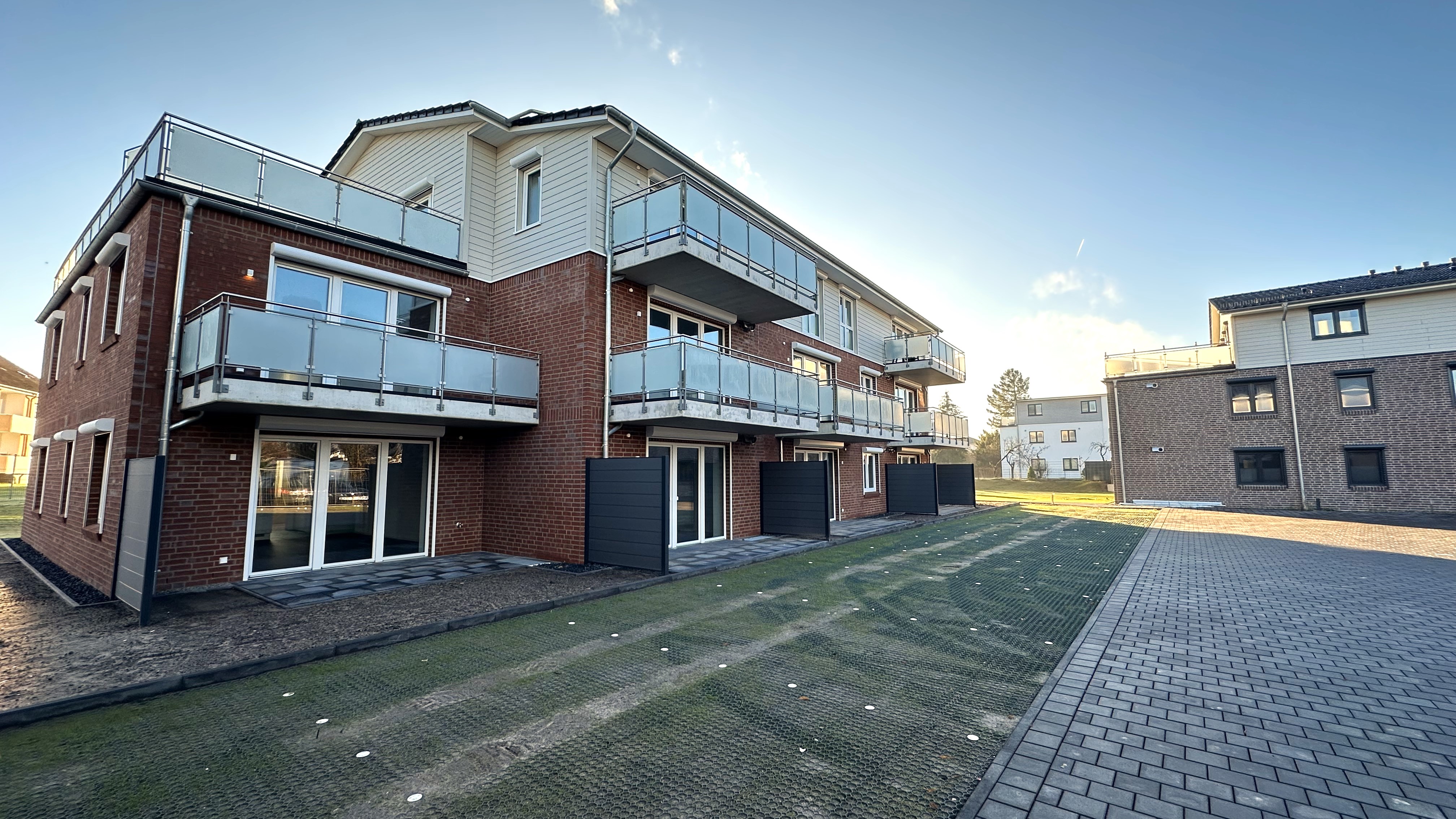 Moderne 4-Zimmer-Wohnung mit PKW-Stellplatz in Uetersen