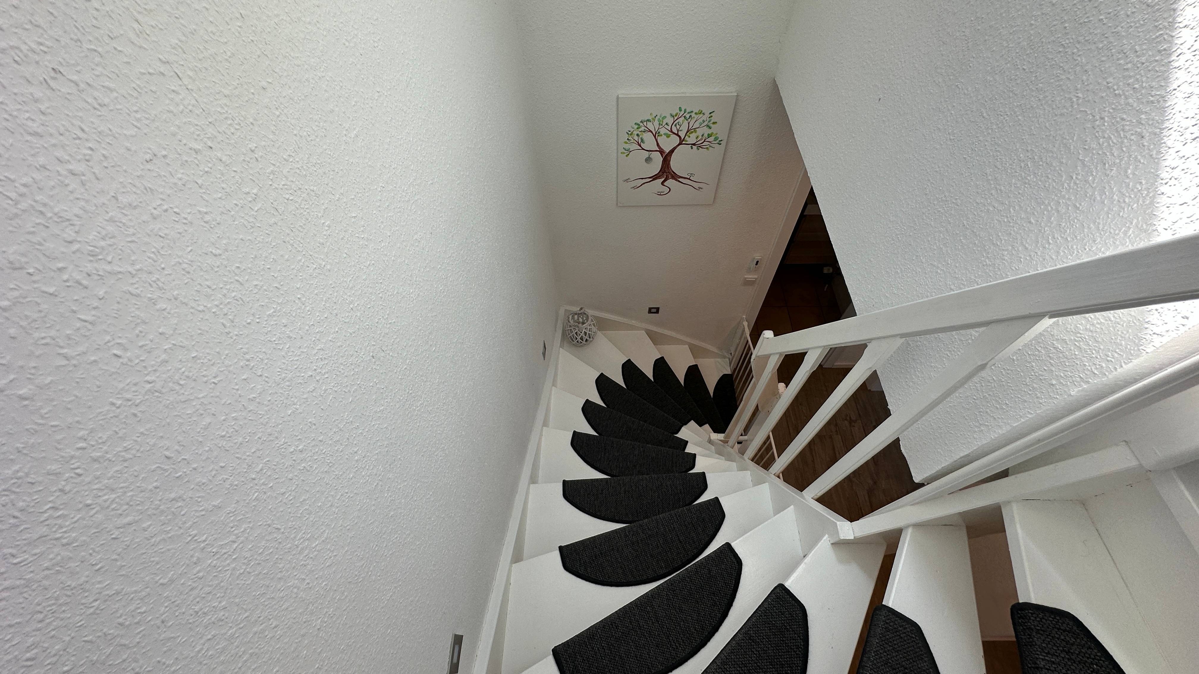 Treppe ausgeb. Spitzboden
