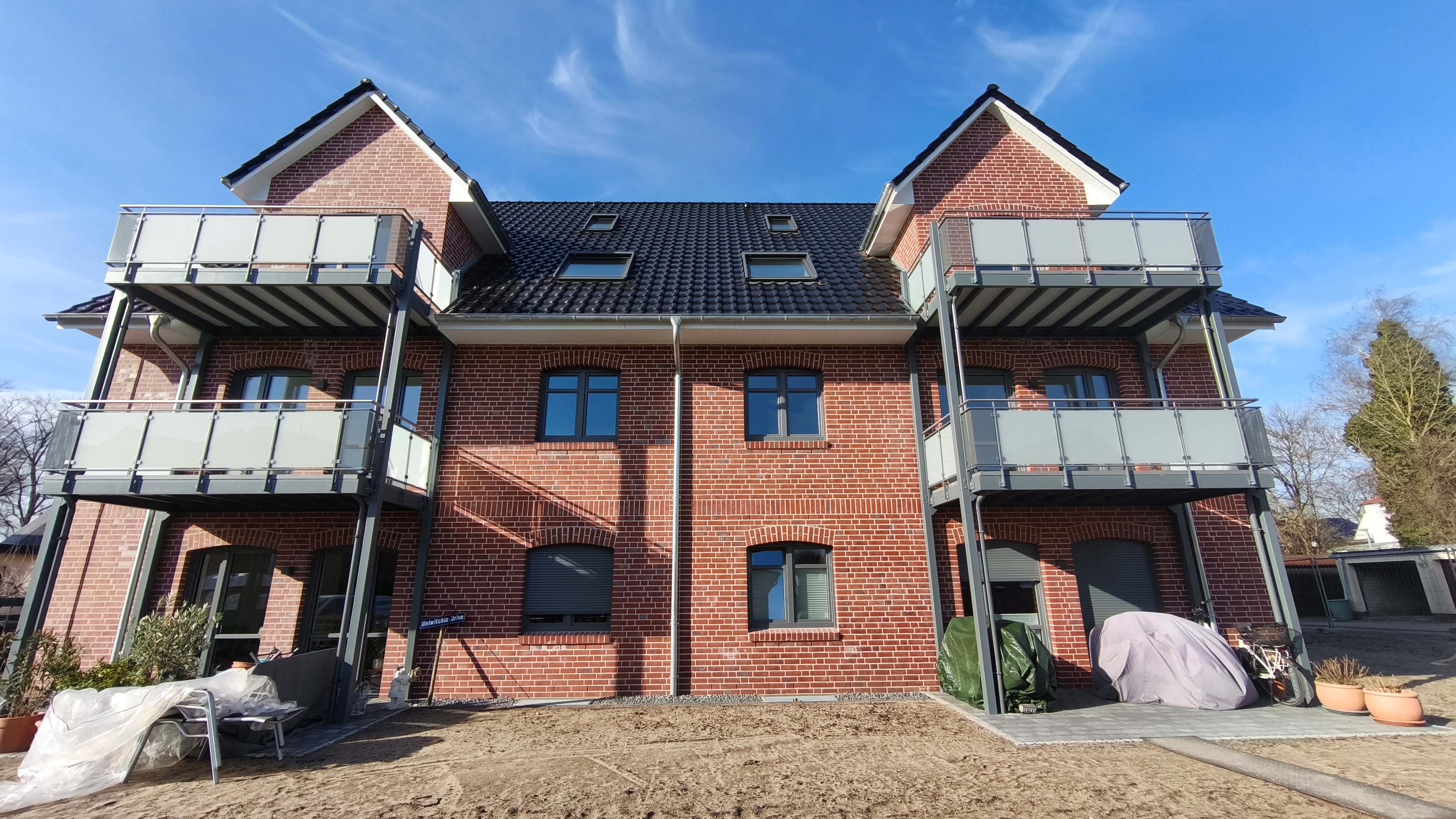 NEUBAU-ERSTBEZUG!!! Moderne 3-Zimmer-Etagen-Wohnung mit Carport-Stellplatz in Uetersen