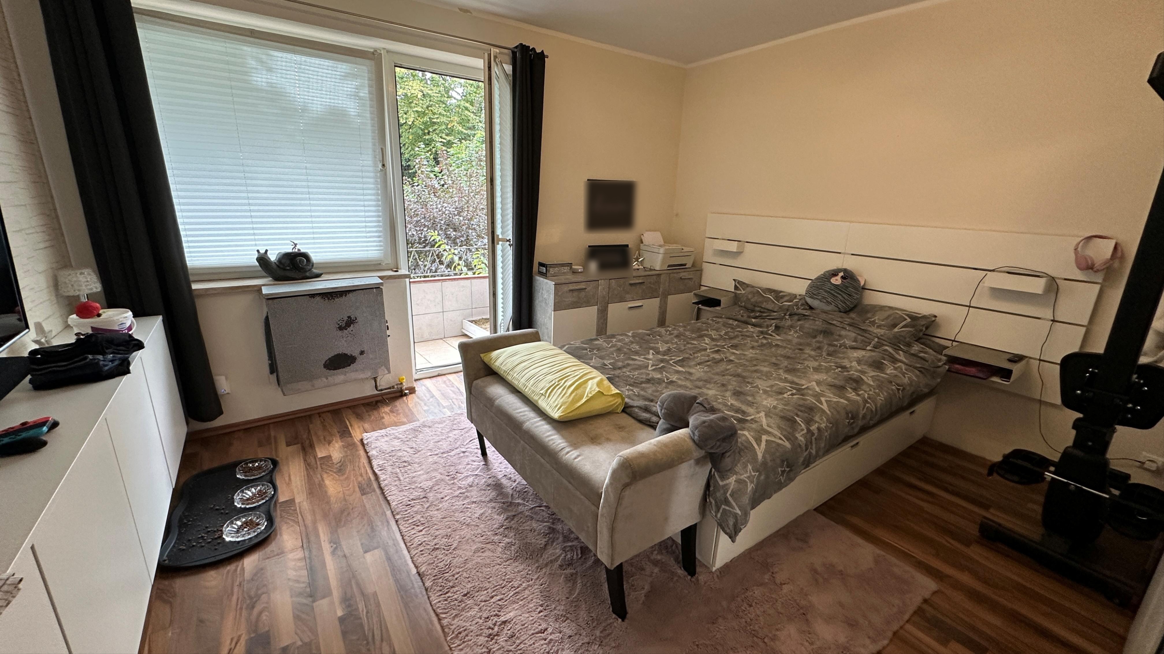 Schlafzimmer WHG 2 - EG