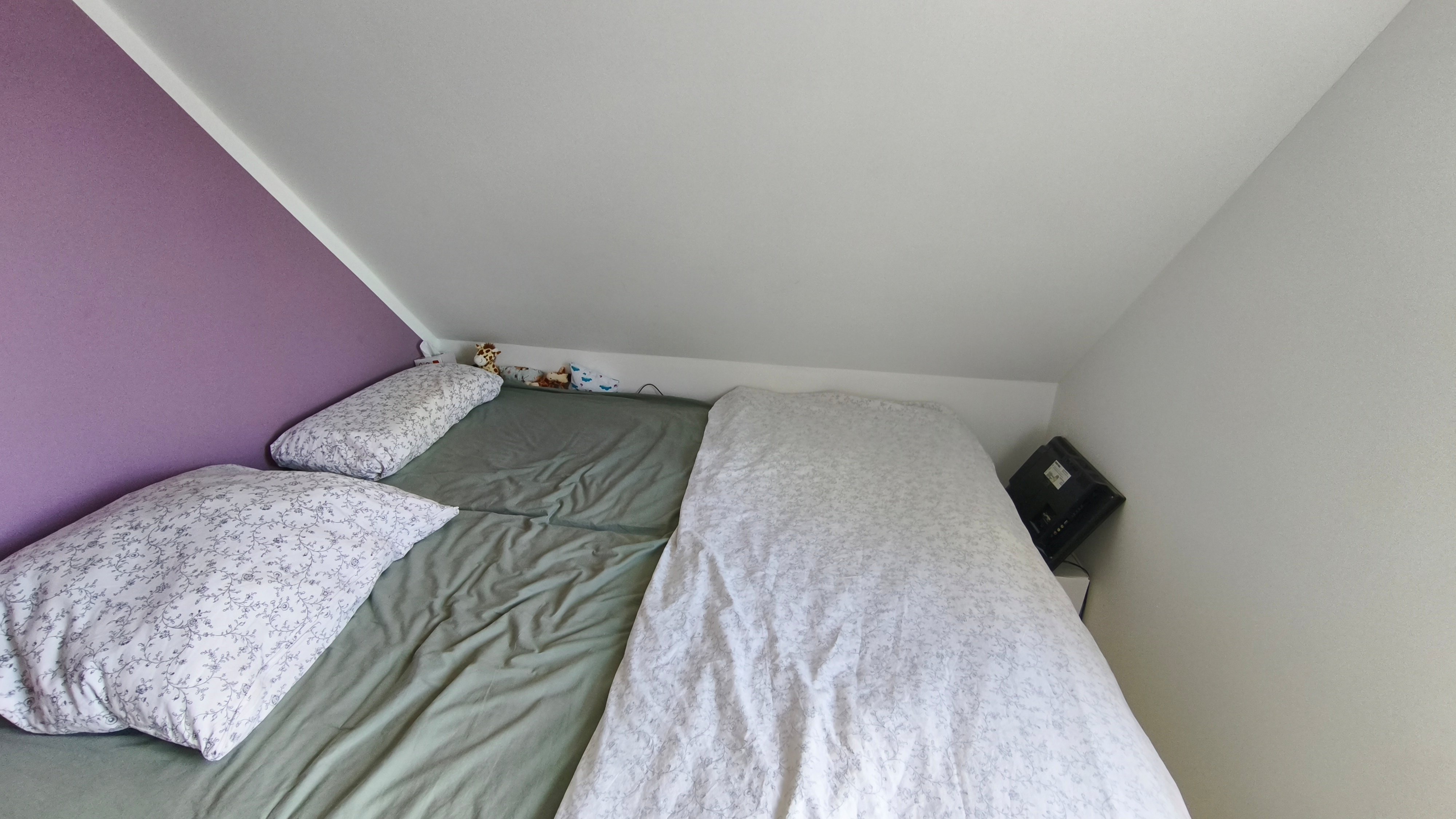 kleines Zimmer OG