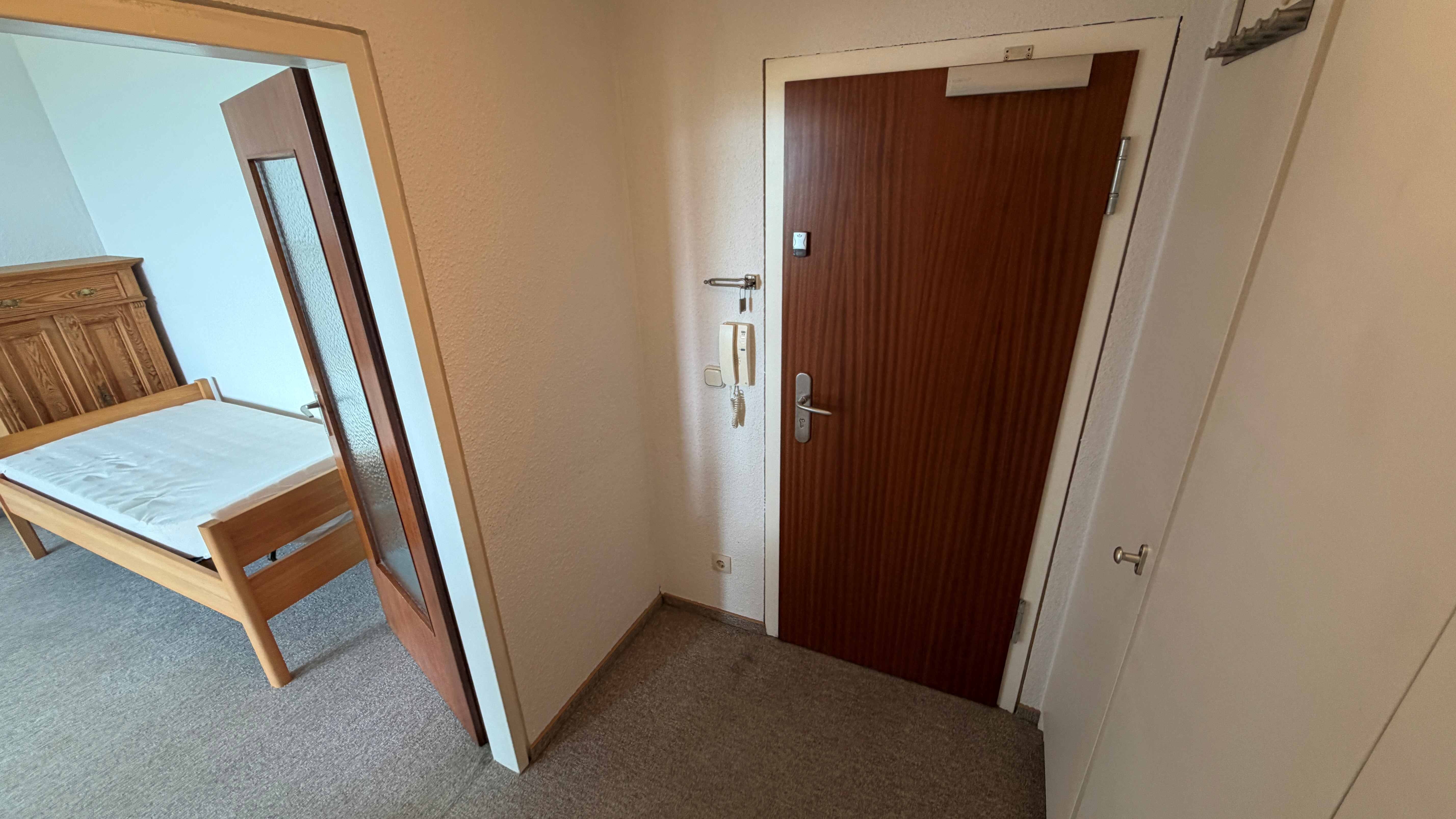 Eingangsbereich mit Einbauschrank