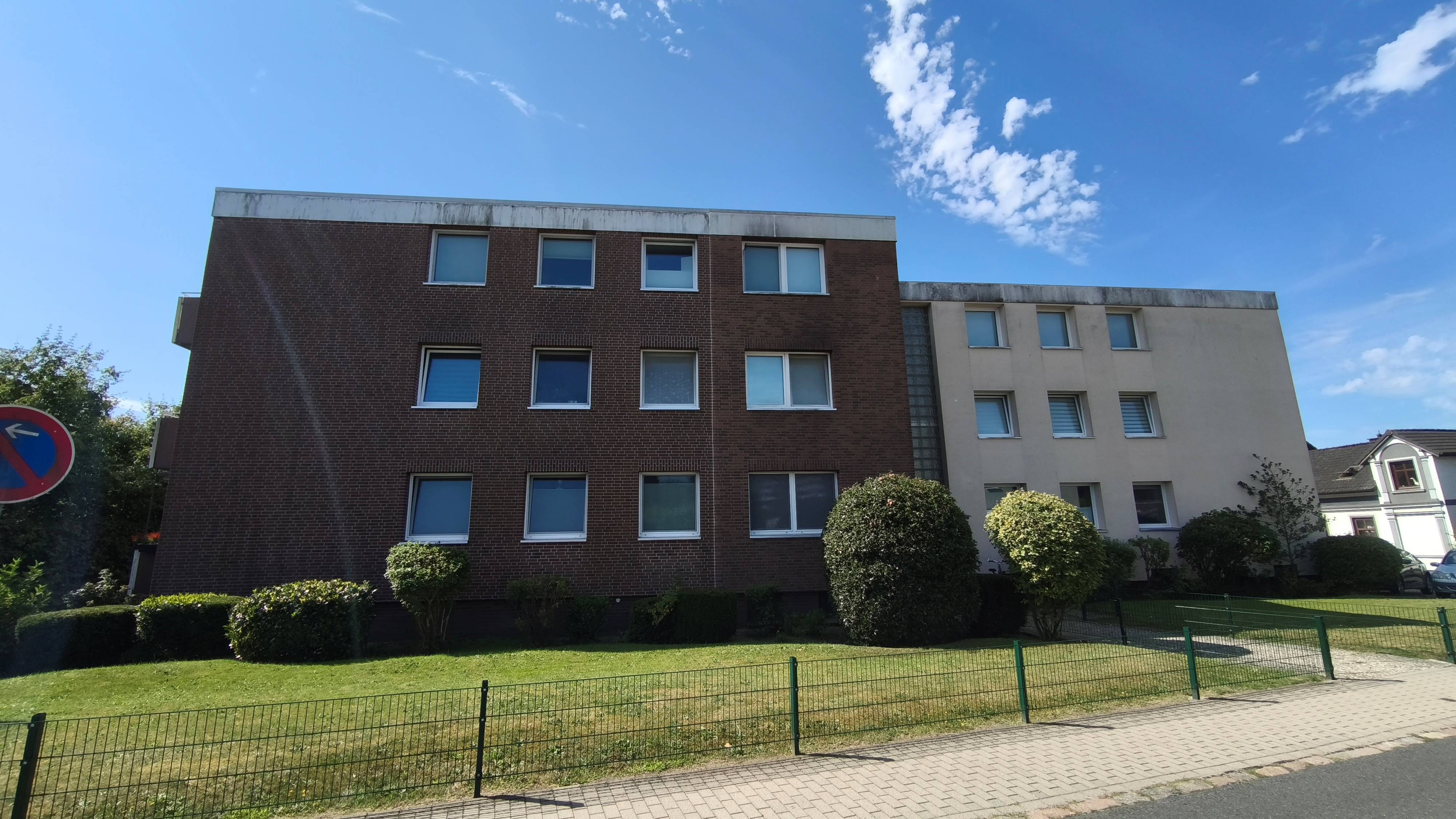Geräumige 2-Zimmer-Wohnung im Staffelgeschoss mit großzügigem Grundriss in Uetersen