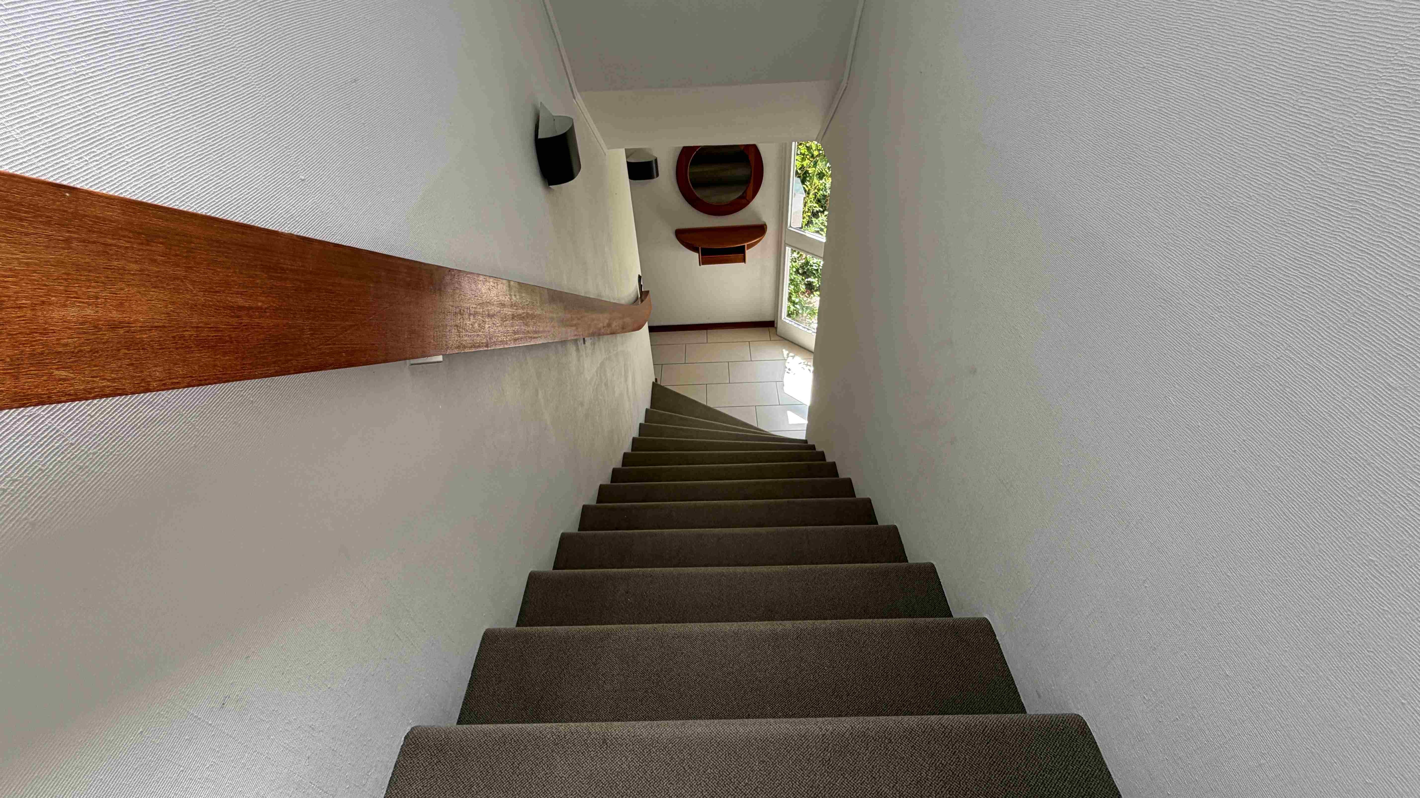 Treppe ins Obergeschoss