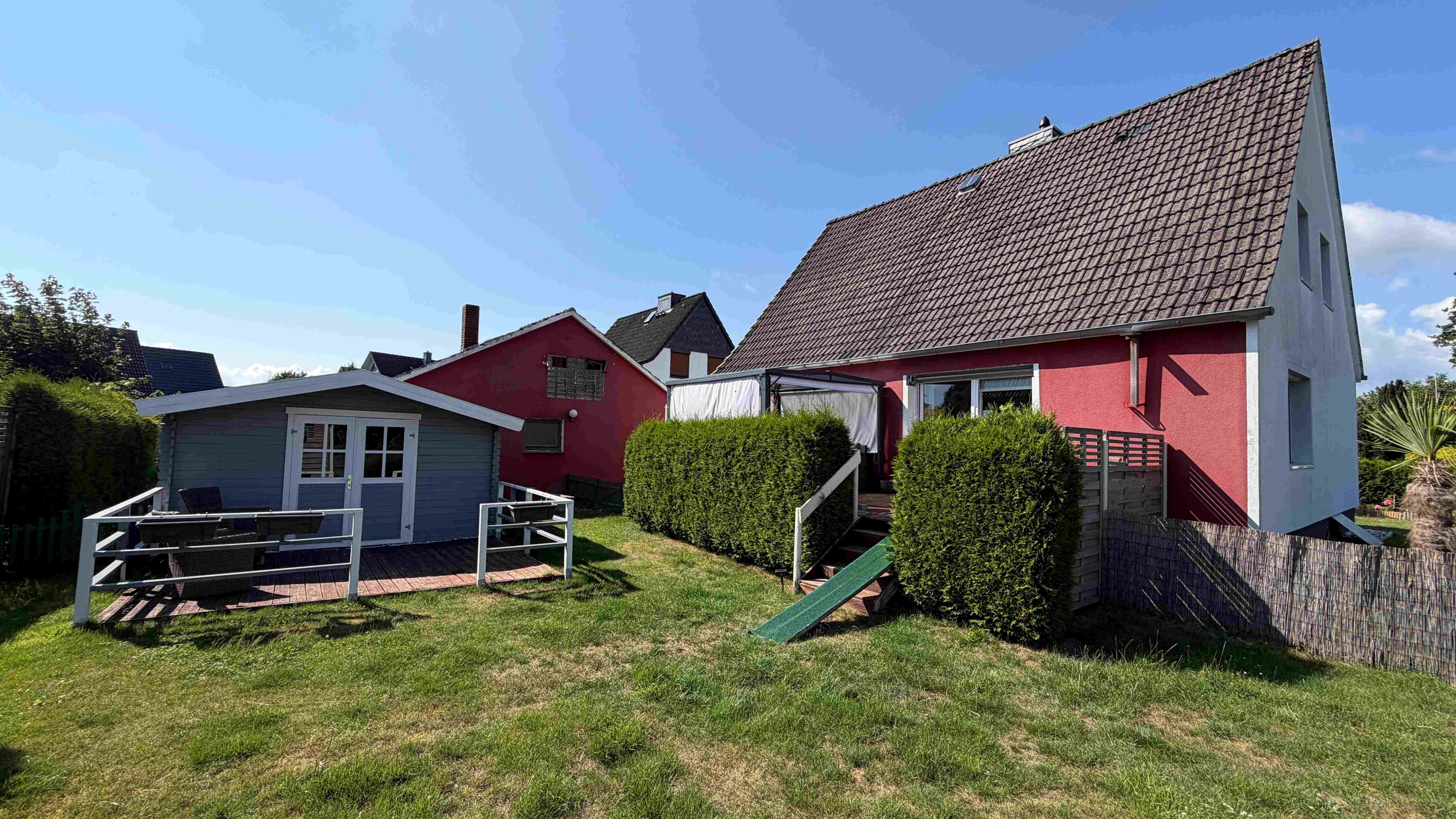 Freistehendes Einfamilienhaus mit Garten, Terrasse und viel Potenzial in ruhiger Wohnlage von Heist