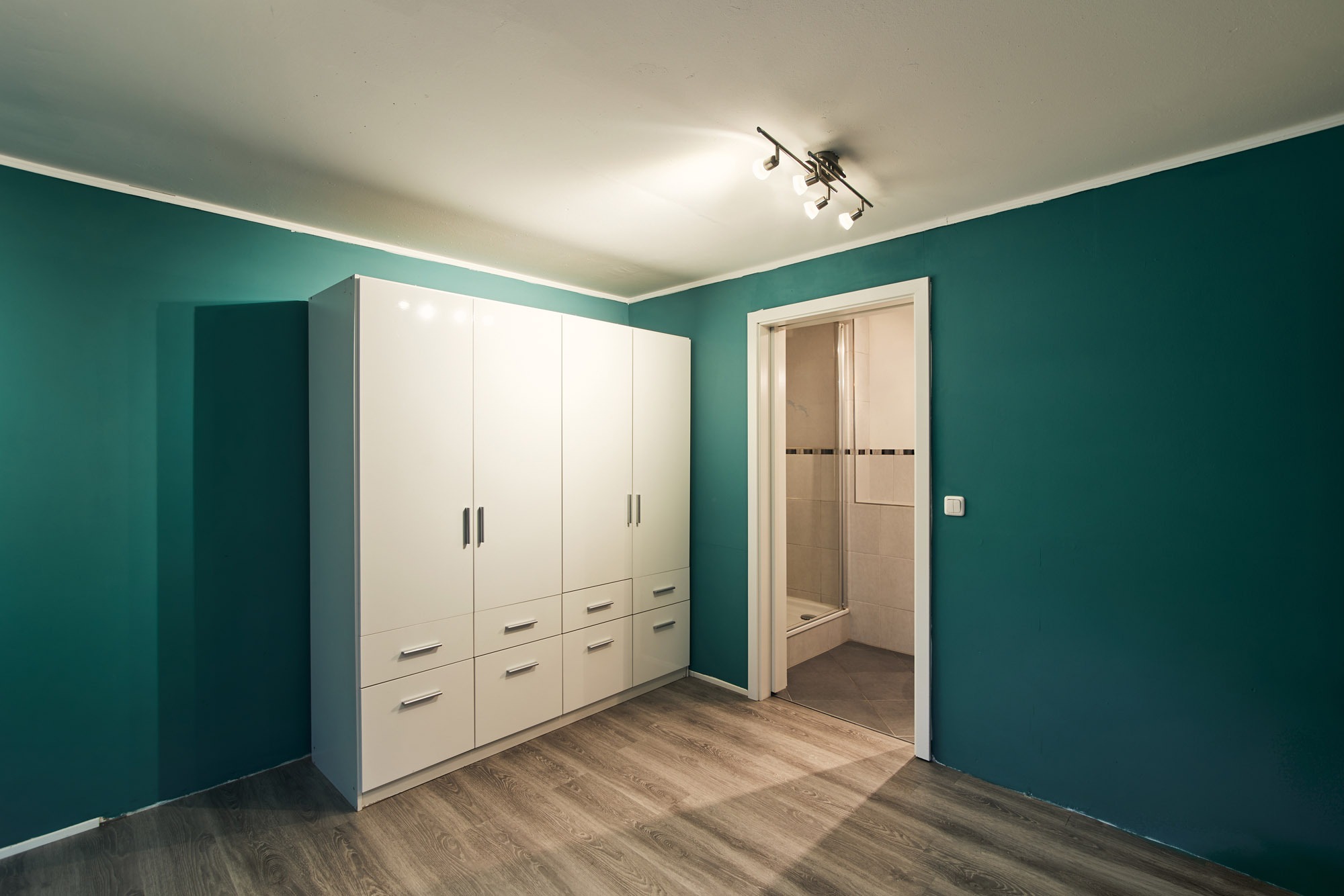 Gäste-Zimmer im KG
