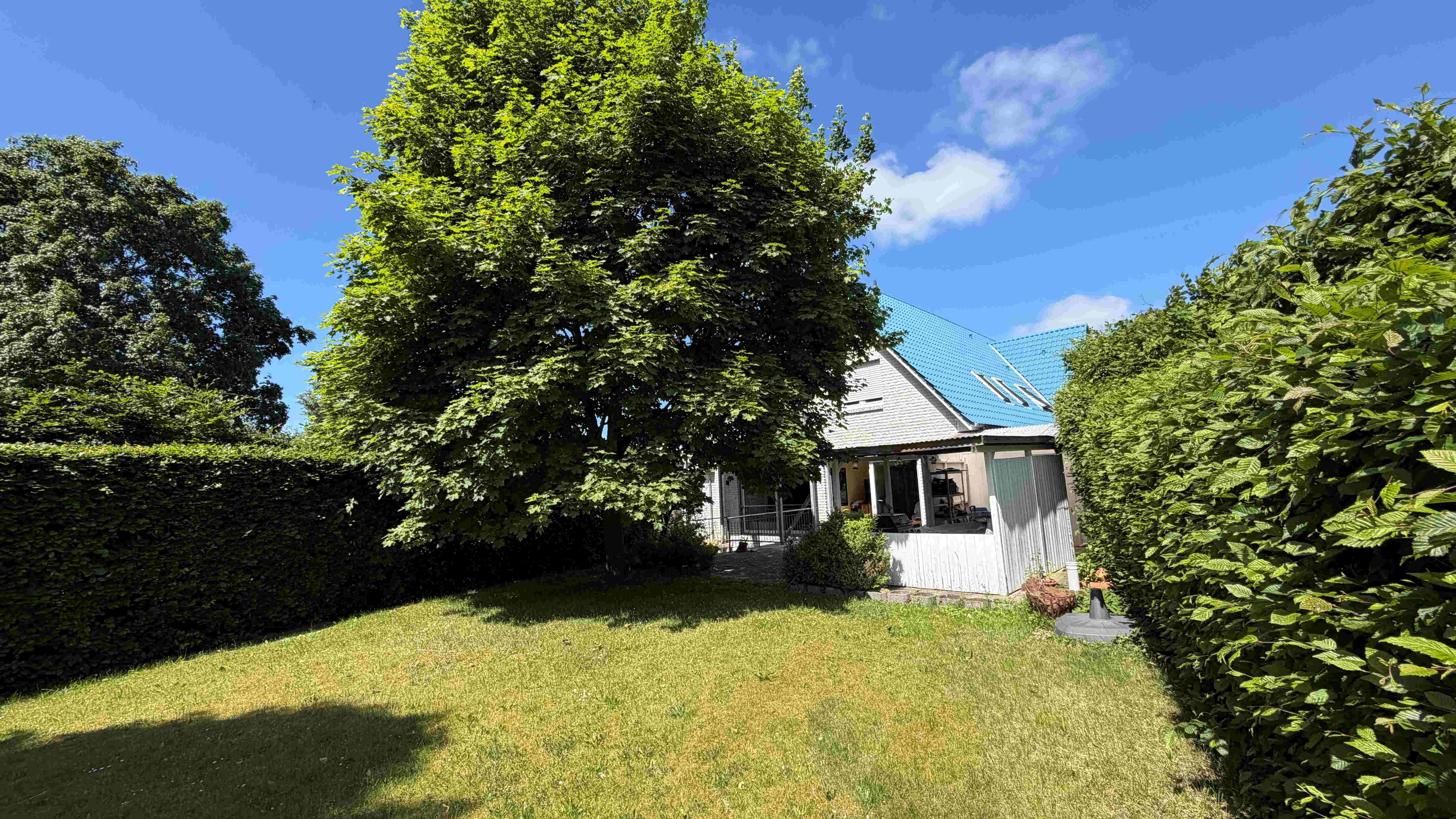 Garten - Hinteransicht Haus