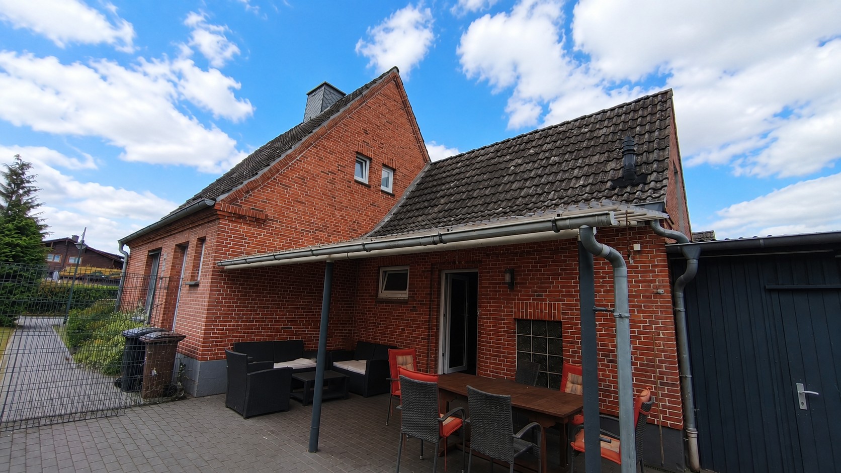 Hinteransicht - Terrasse 1