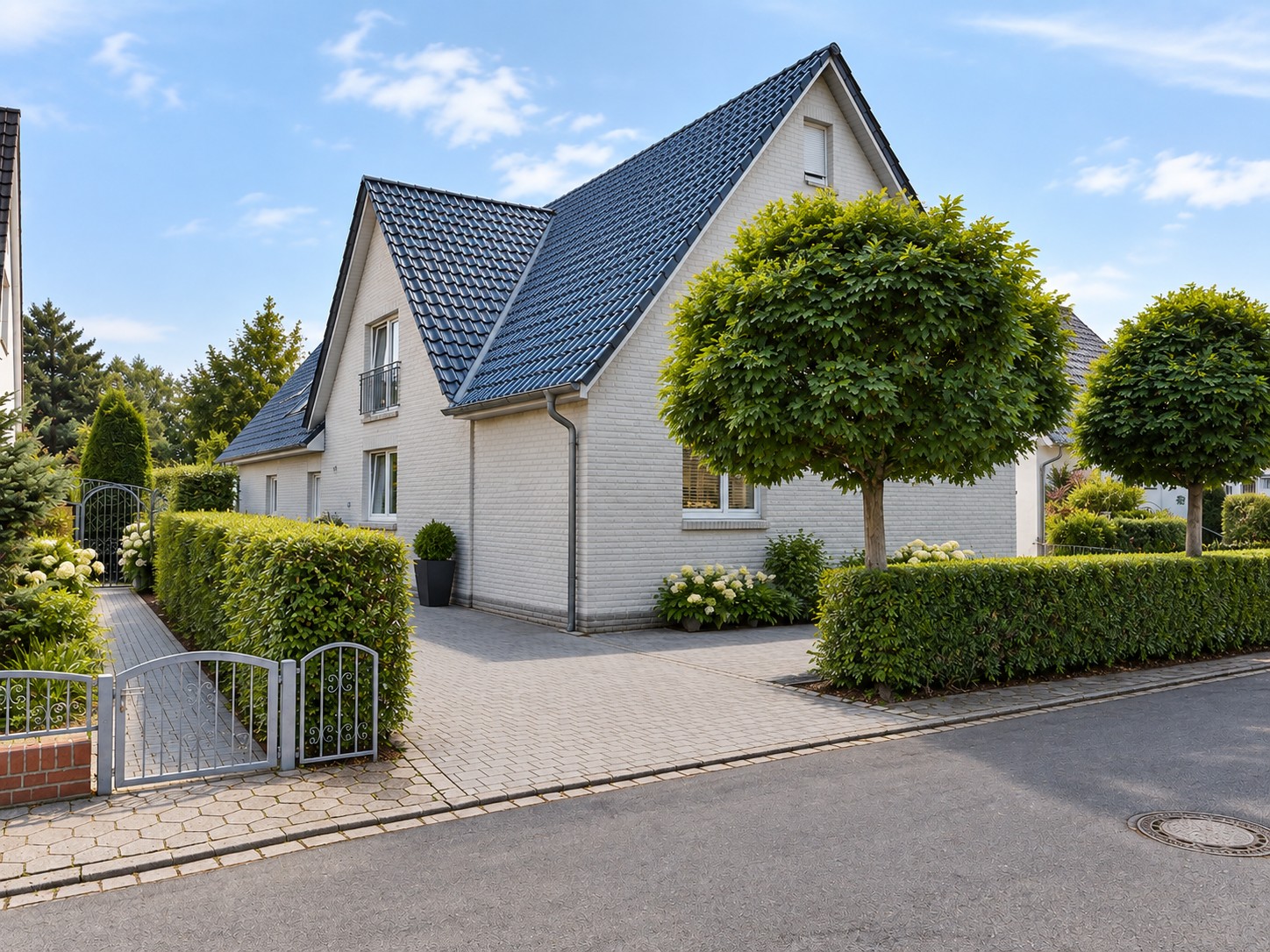 Mehrgenerationenhaus mit ca. 380 m² Wohn- und Nutzfläche