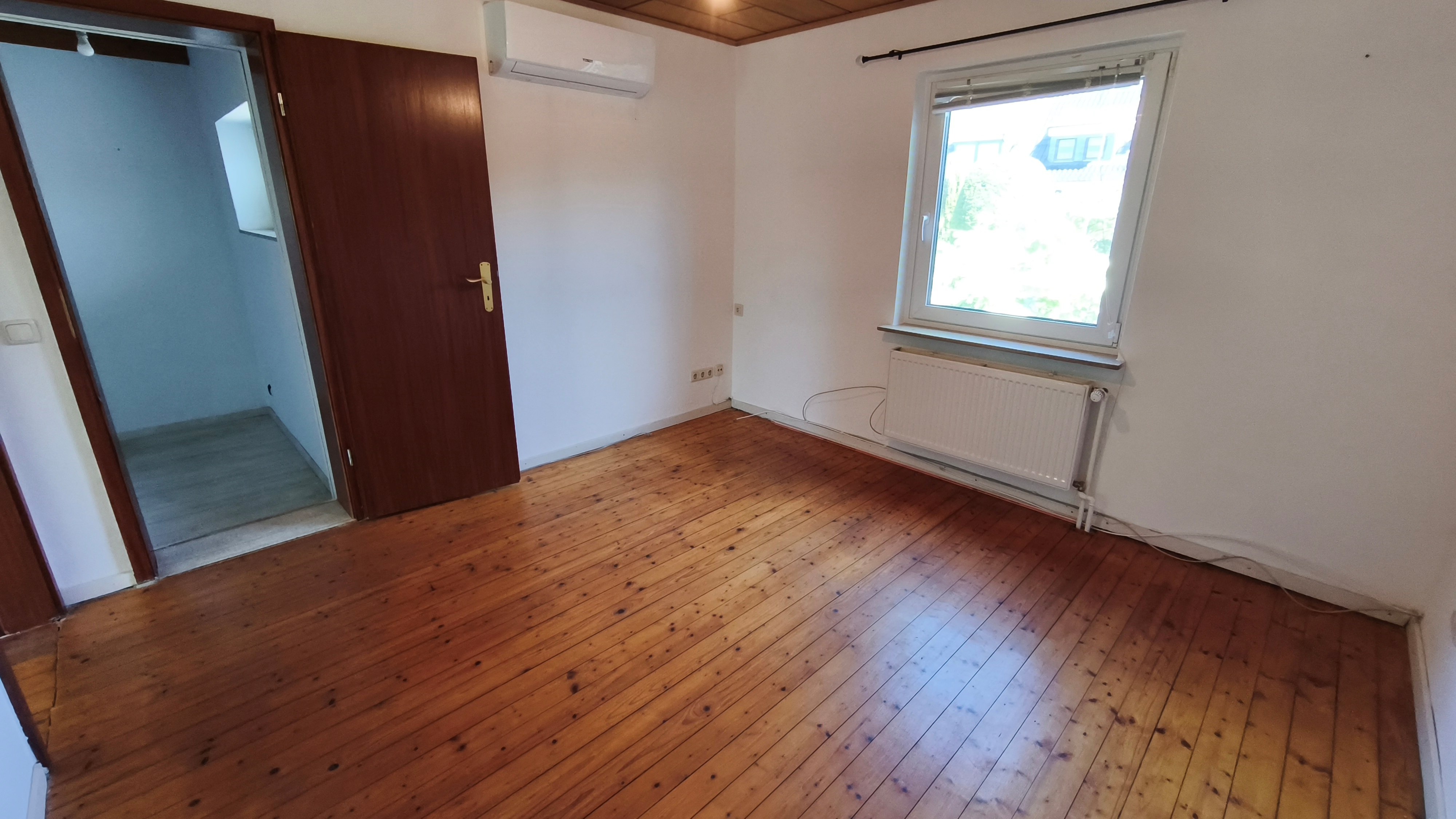 Schlafzimmer EG (2)