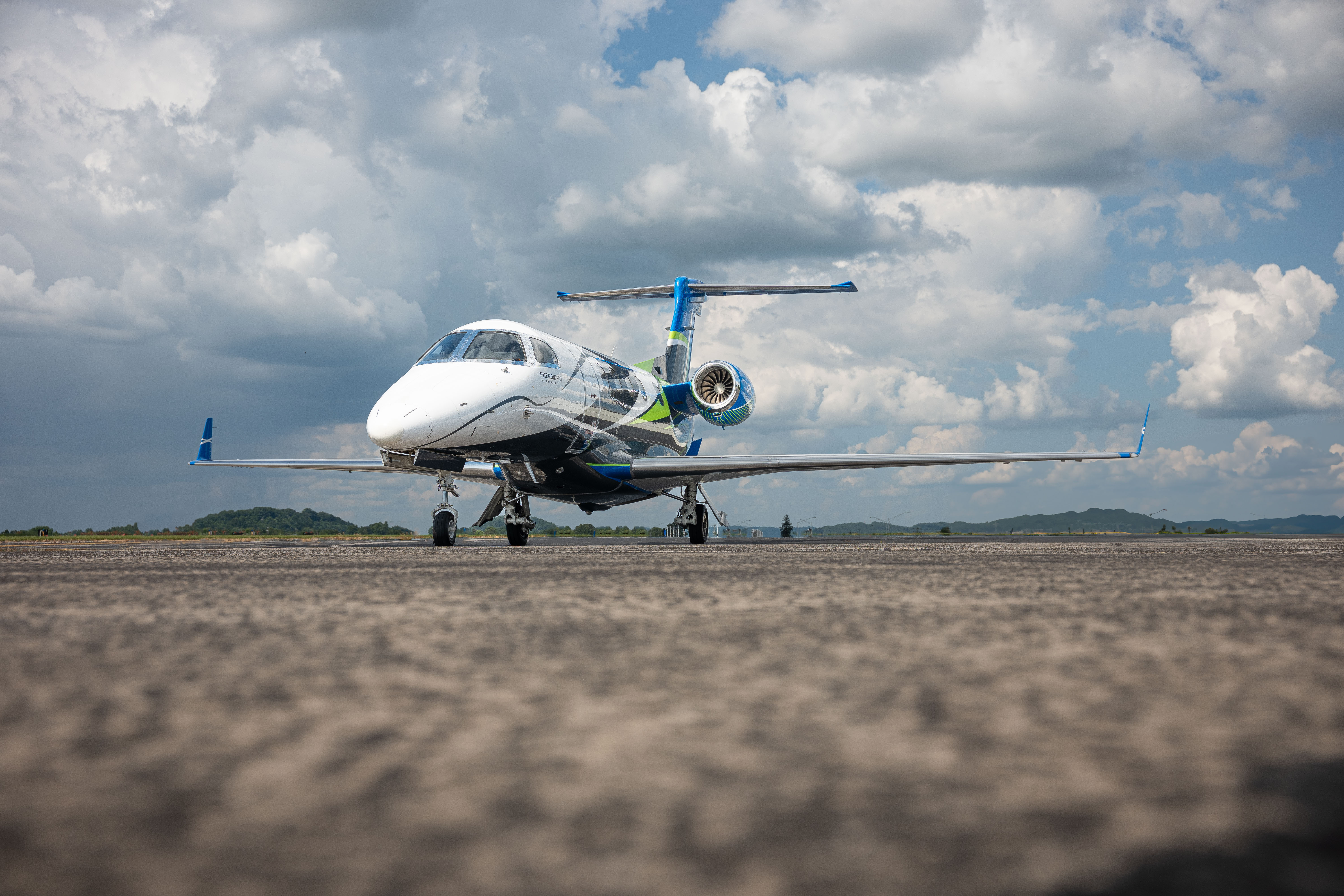 Phenom 300