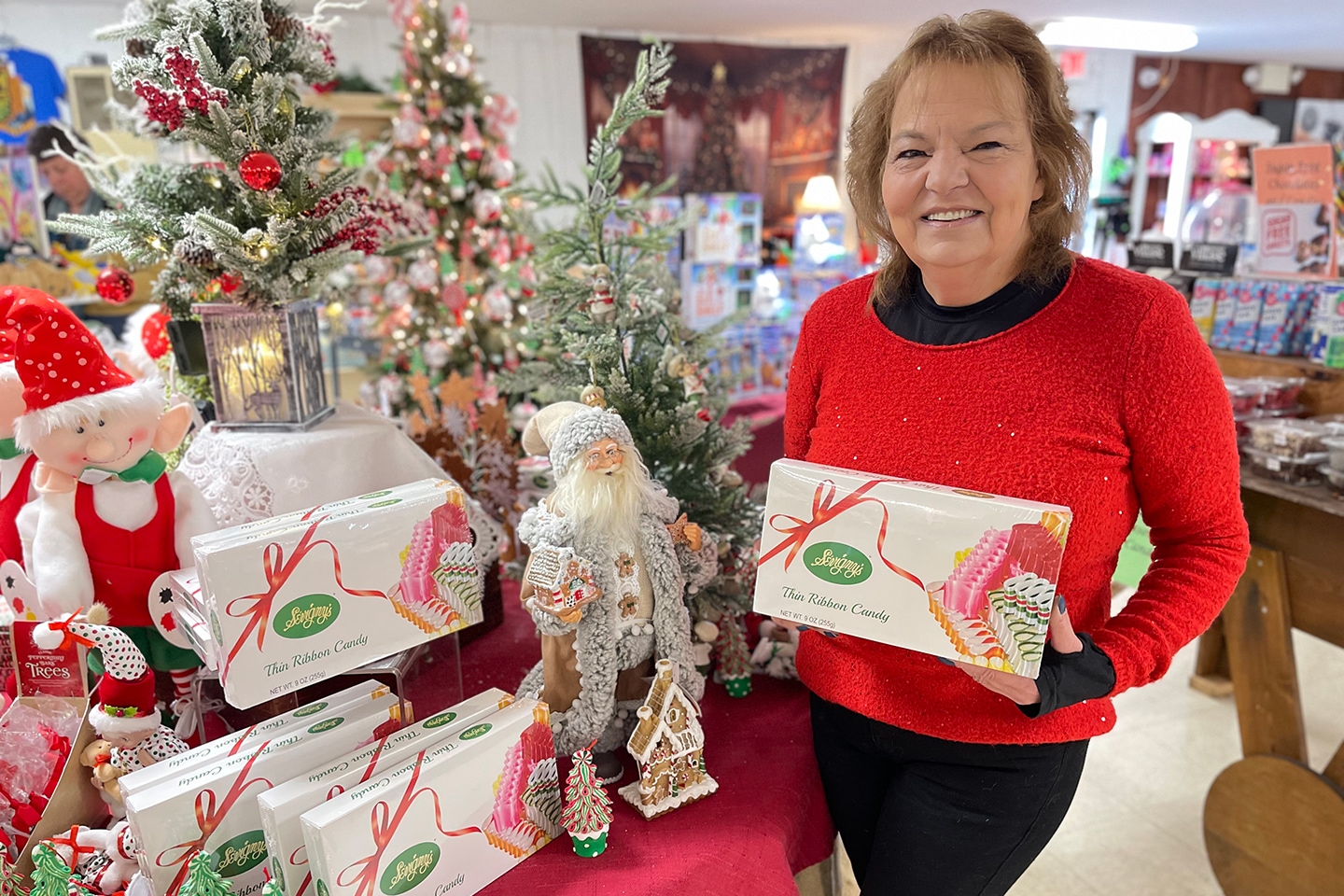 Christmas and  Holiday Gifts and Decor @ The Shoppes at American Candle