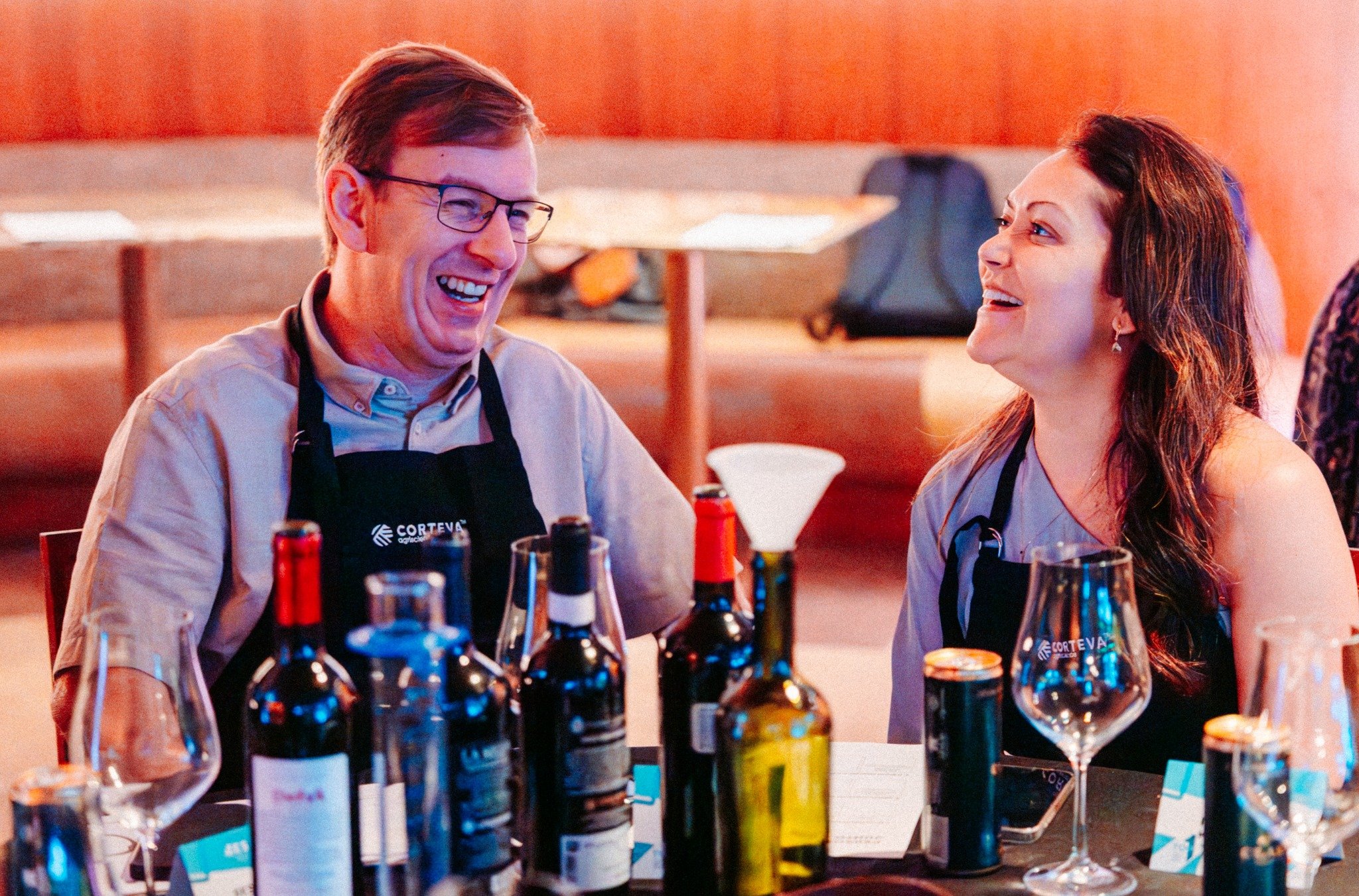 Dinâmica para motivar líderes: experiências sensoriais que transformam a liderança em 2026