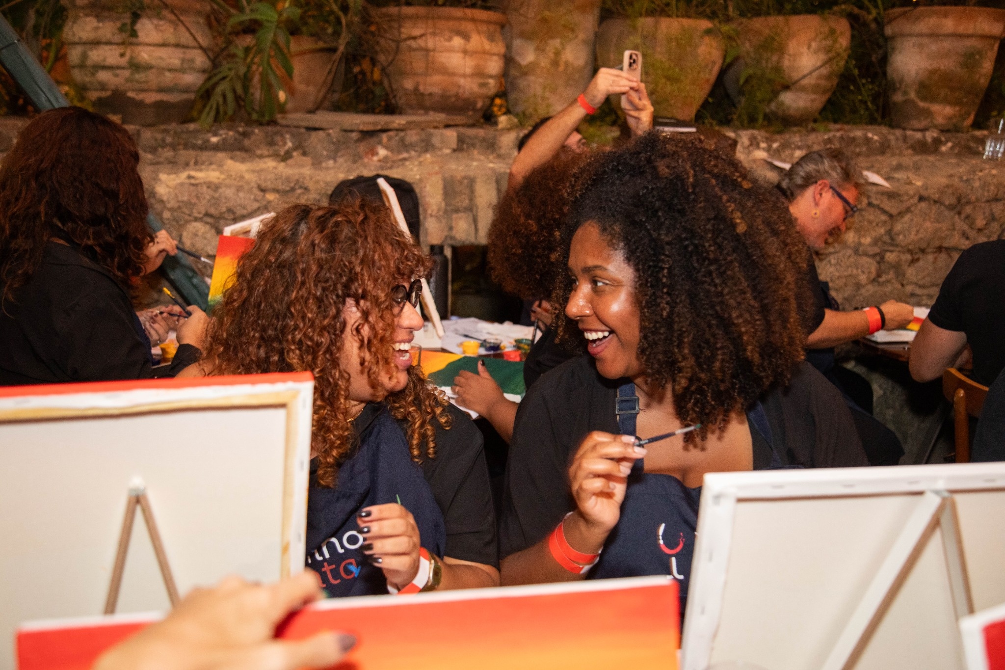 Cultura que sai do discurso: como experiências corporativas transformam confiança em comportamento coletivo