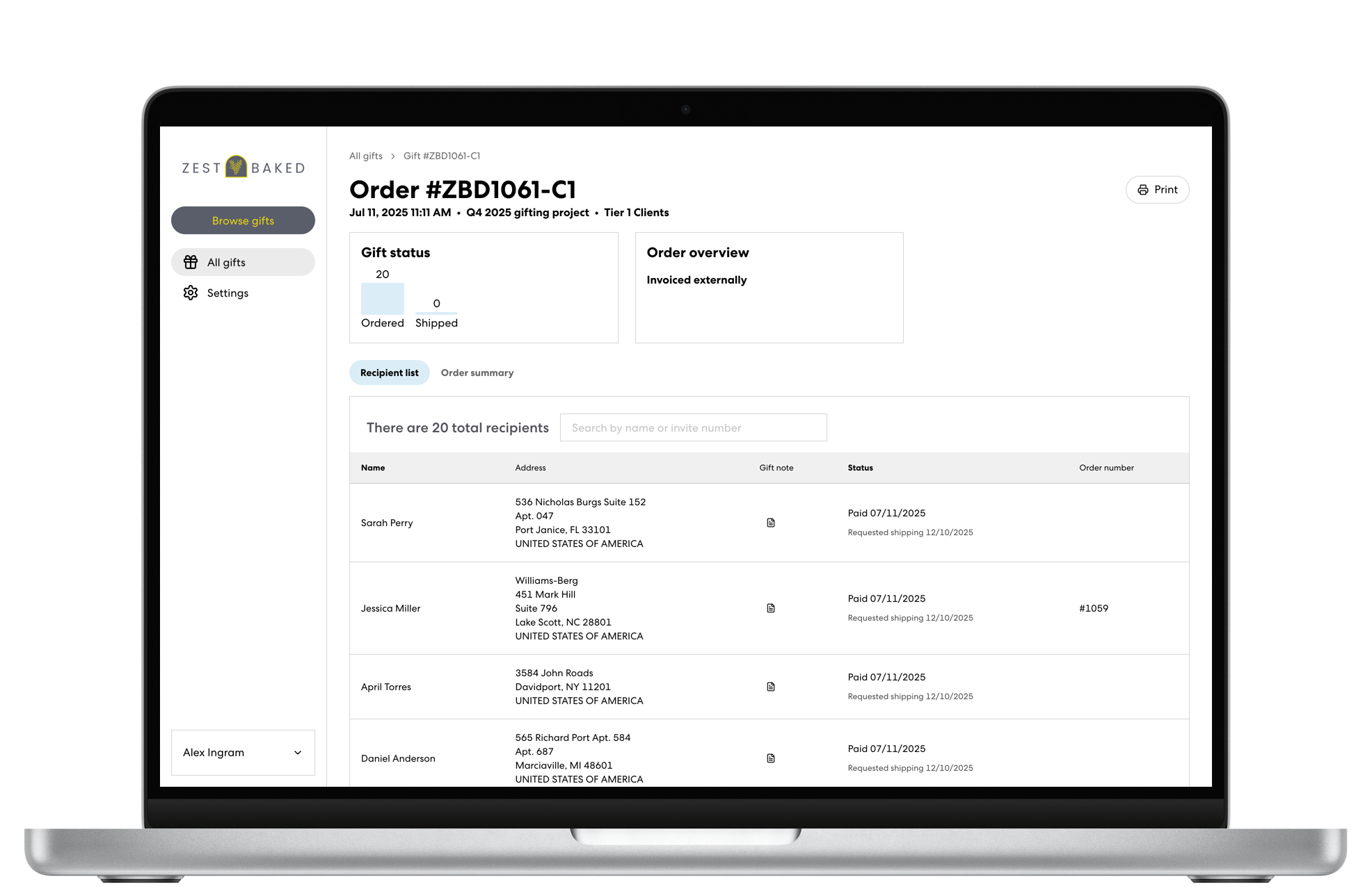 Order status page with recipient list