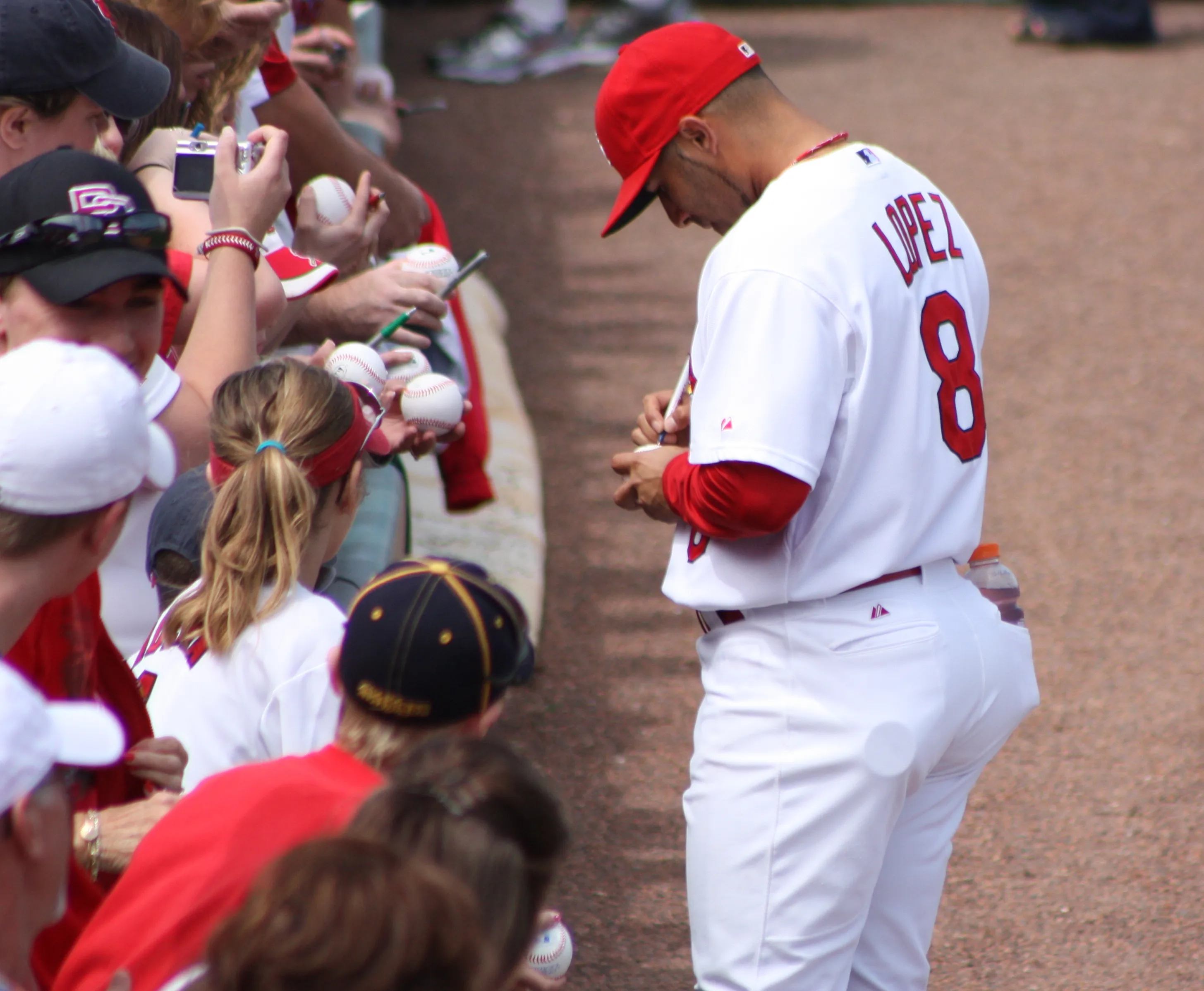 Get a head start on the baseball season and soak up the sun at Florida's MLB Grapefruit League Spring training!