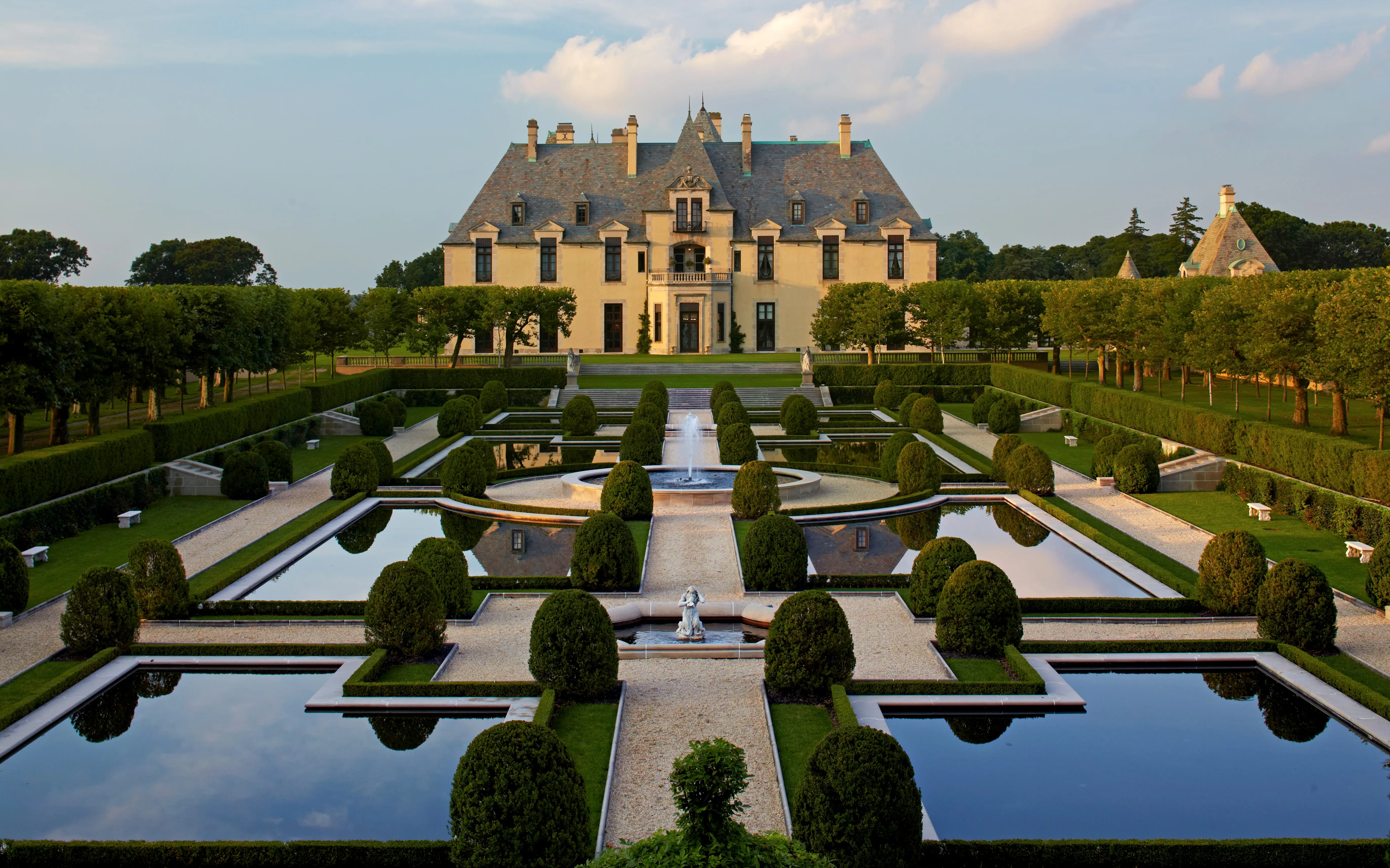 These amazing seaside estates will be blooming in no time! Witness Spring's elegant arrival by visiting these beautiful mansions.