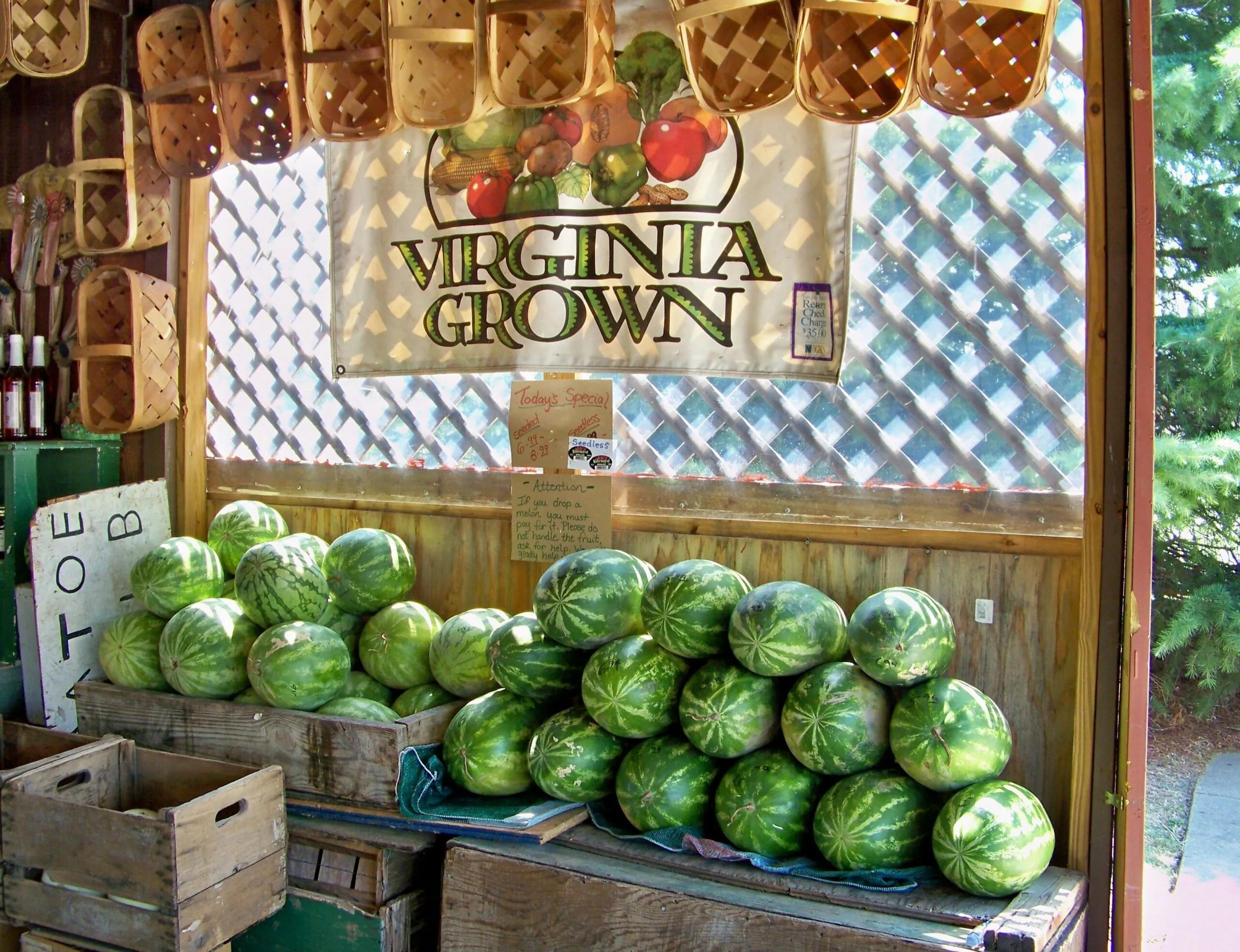 The following Chesapeake Farmers' Markets in the Chesapeake Bay region reveal the rewards of buying local in the summer months.