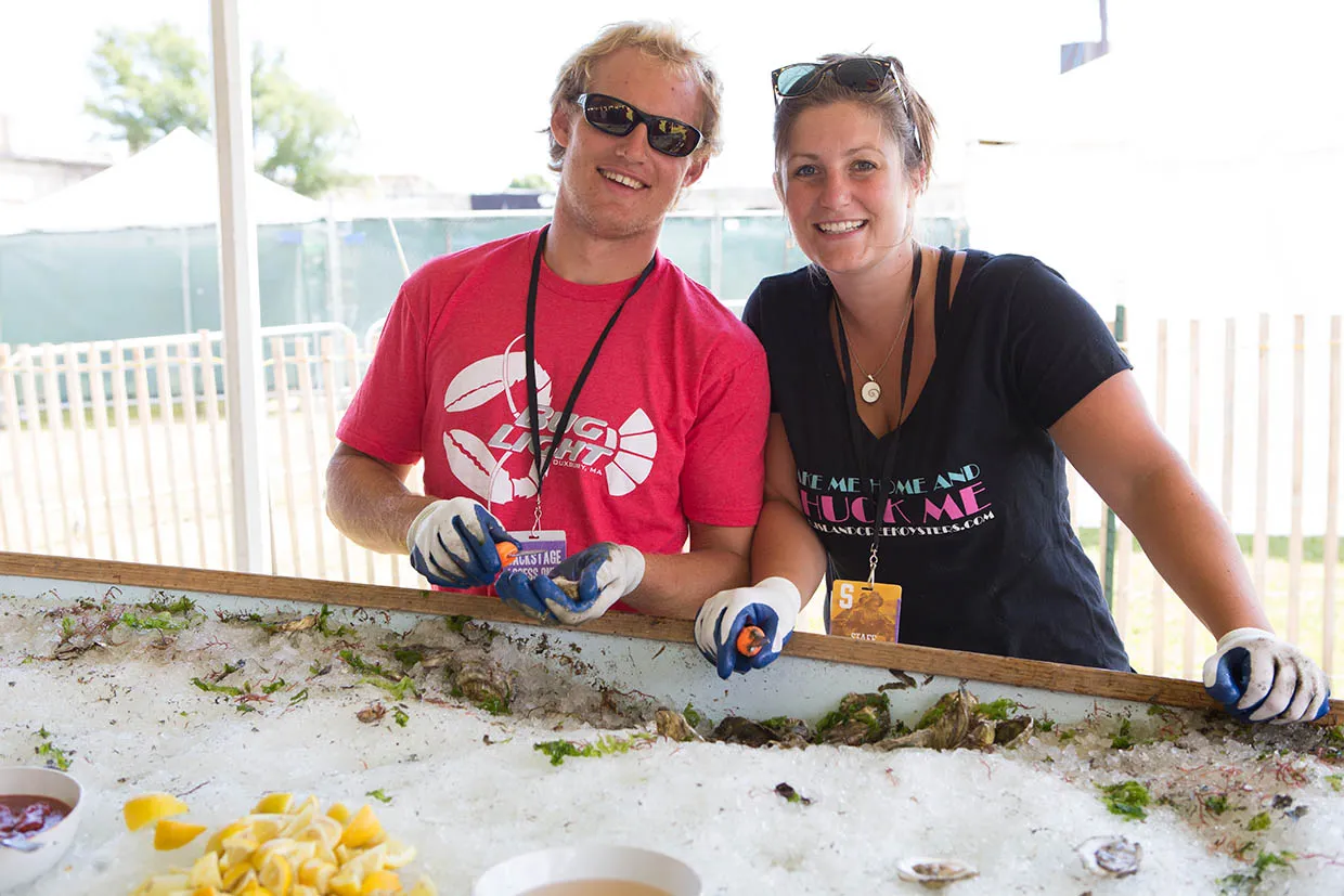 Read on for regional waterfront spring events fit for wildlife enthusiasts, art lovers, foodies and race aficionados alike.