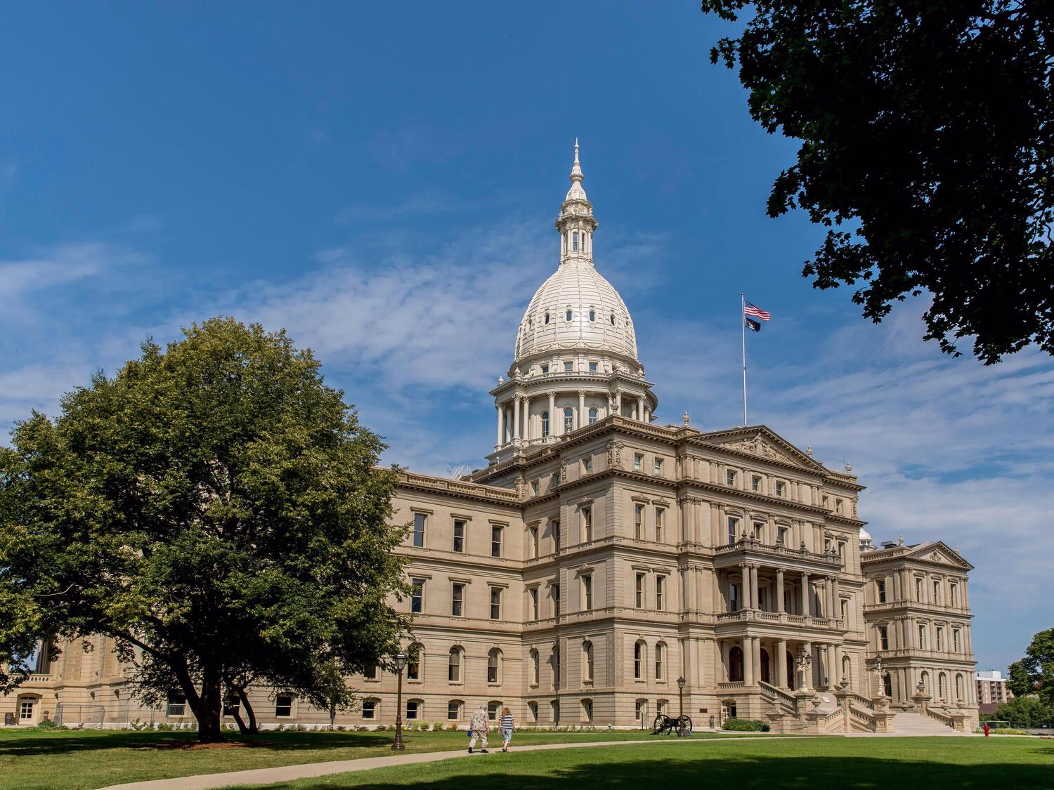 The exterior of the Michigan State Capitol.