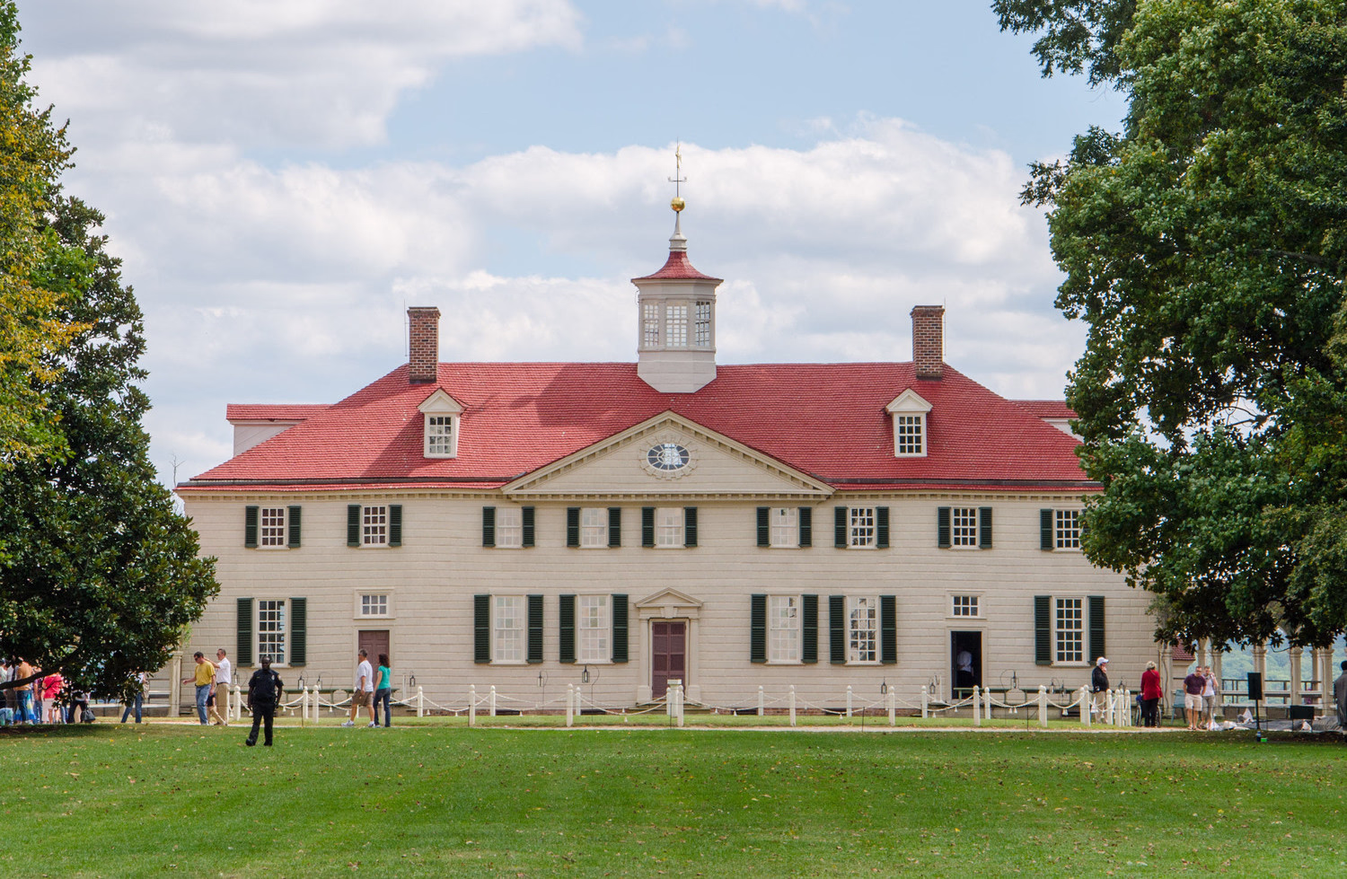 Exterior image of Mount Vernon.
