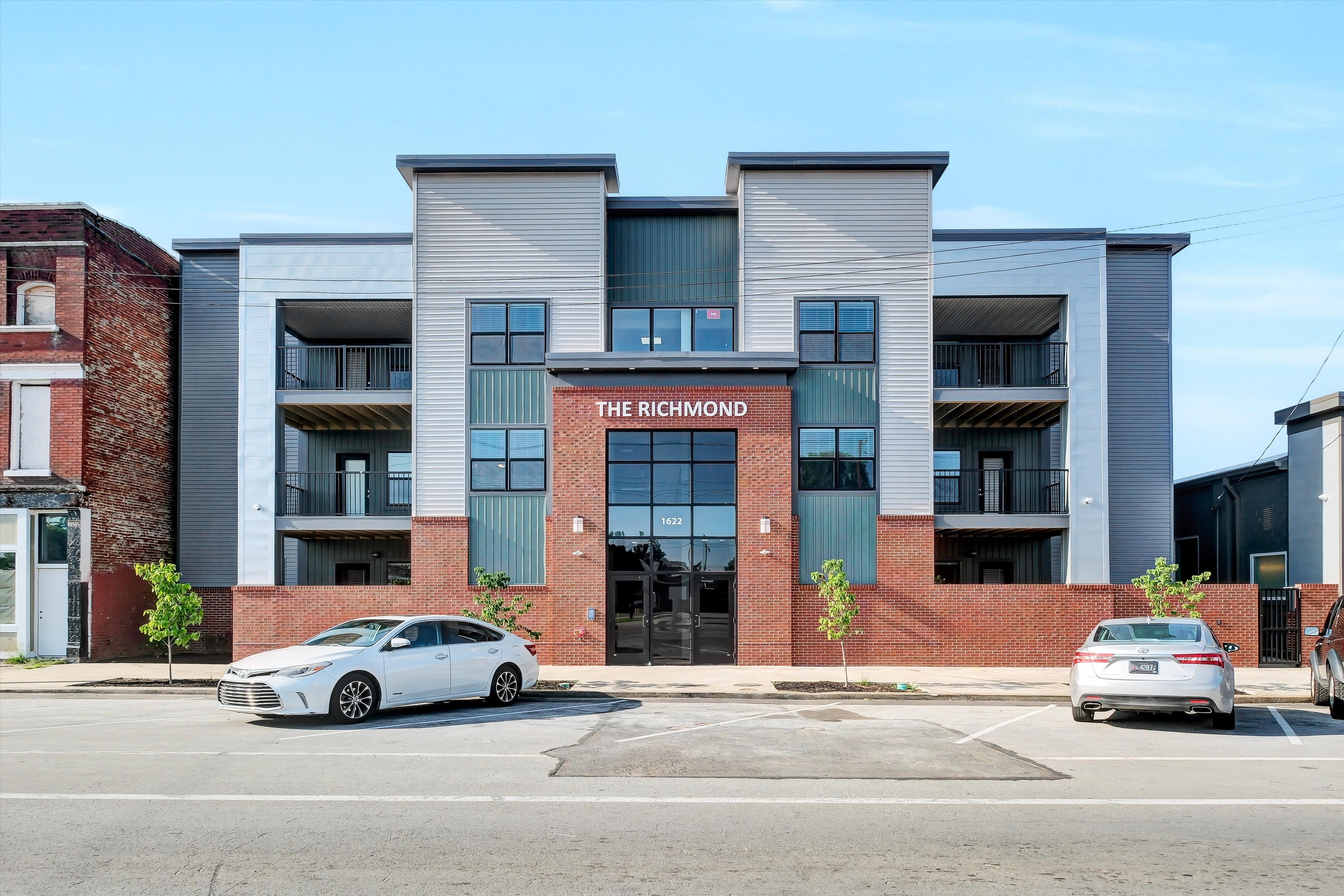 1622 W. Market Street